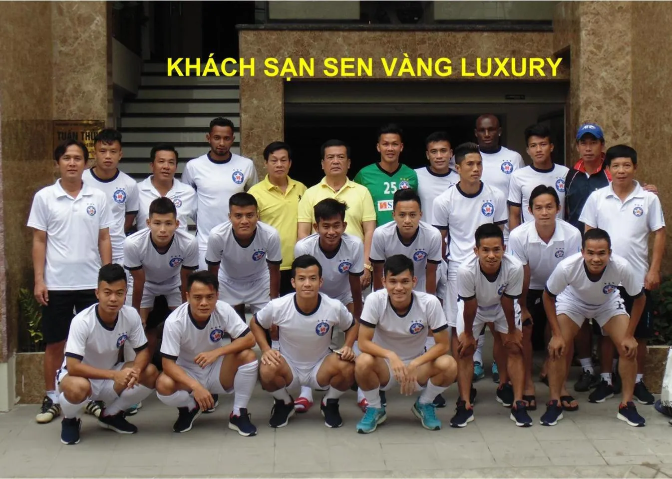 Sen Vang Luxury Hotel