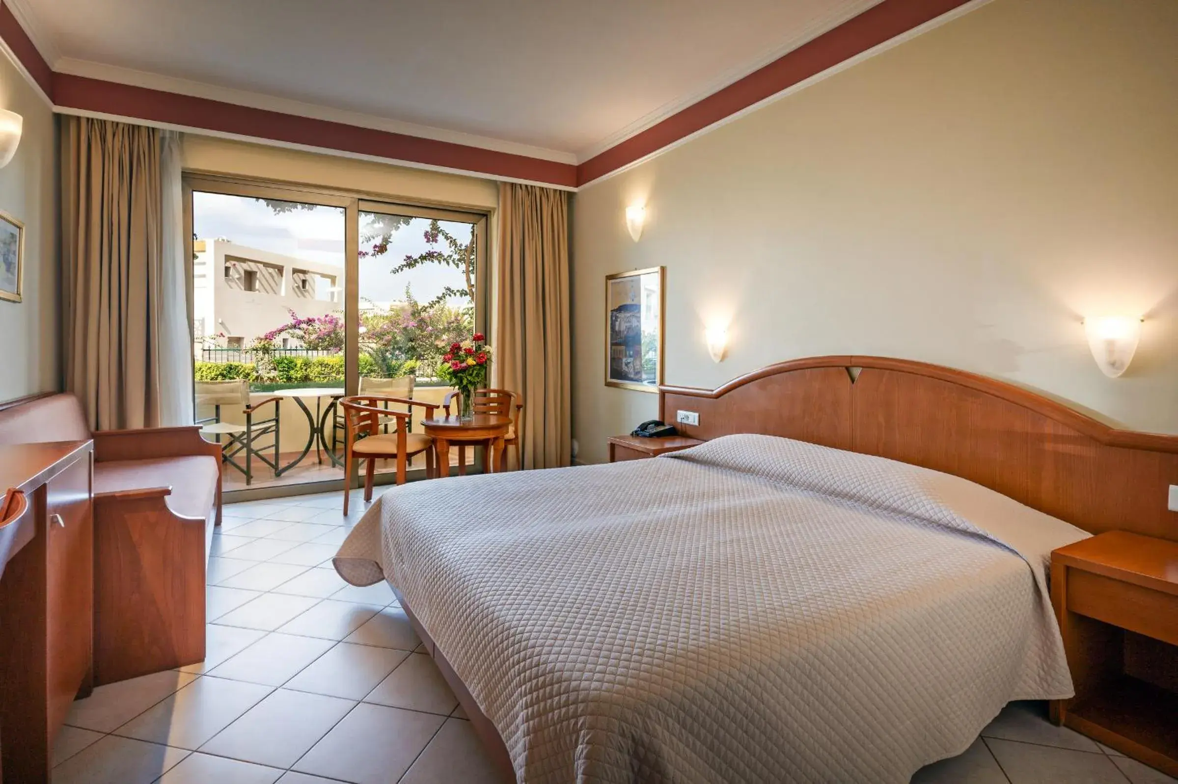 Standard Double or Twin Room with Garden View in Hydramis Palace Beach Resort Standard Double or Twin Room with Garden View in Hydramis Palace Beach Resort