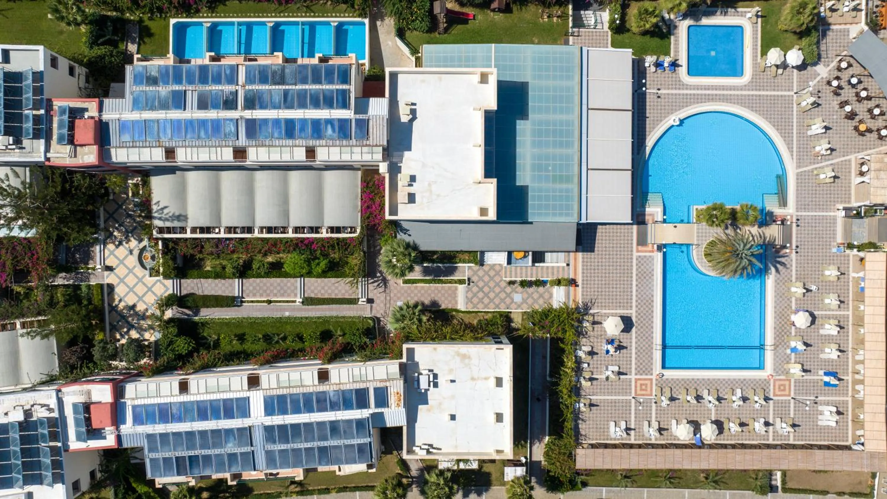 Property building in Hydramis Palace Beach Resort