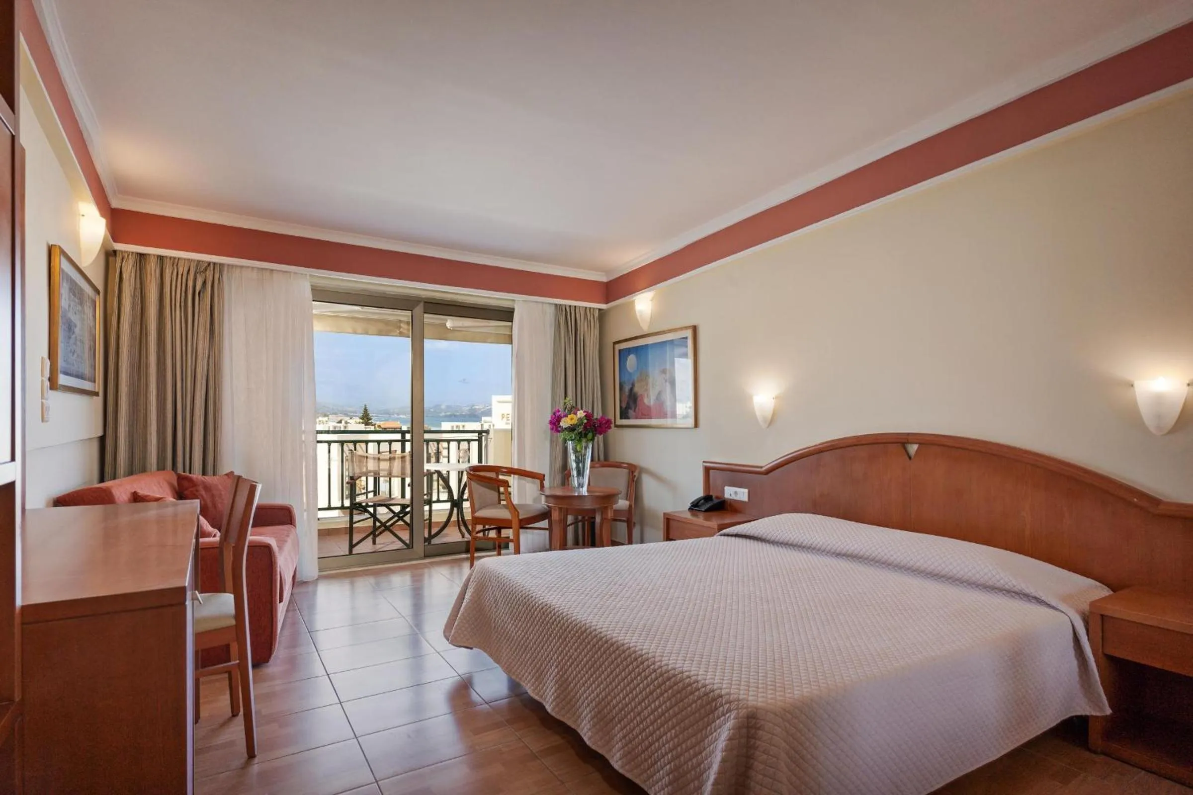 Photo of the whole room, Bed in Hydramis Palace Beach Resort