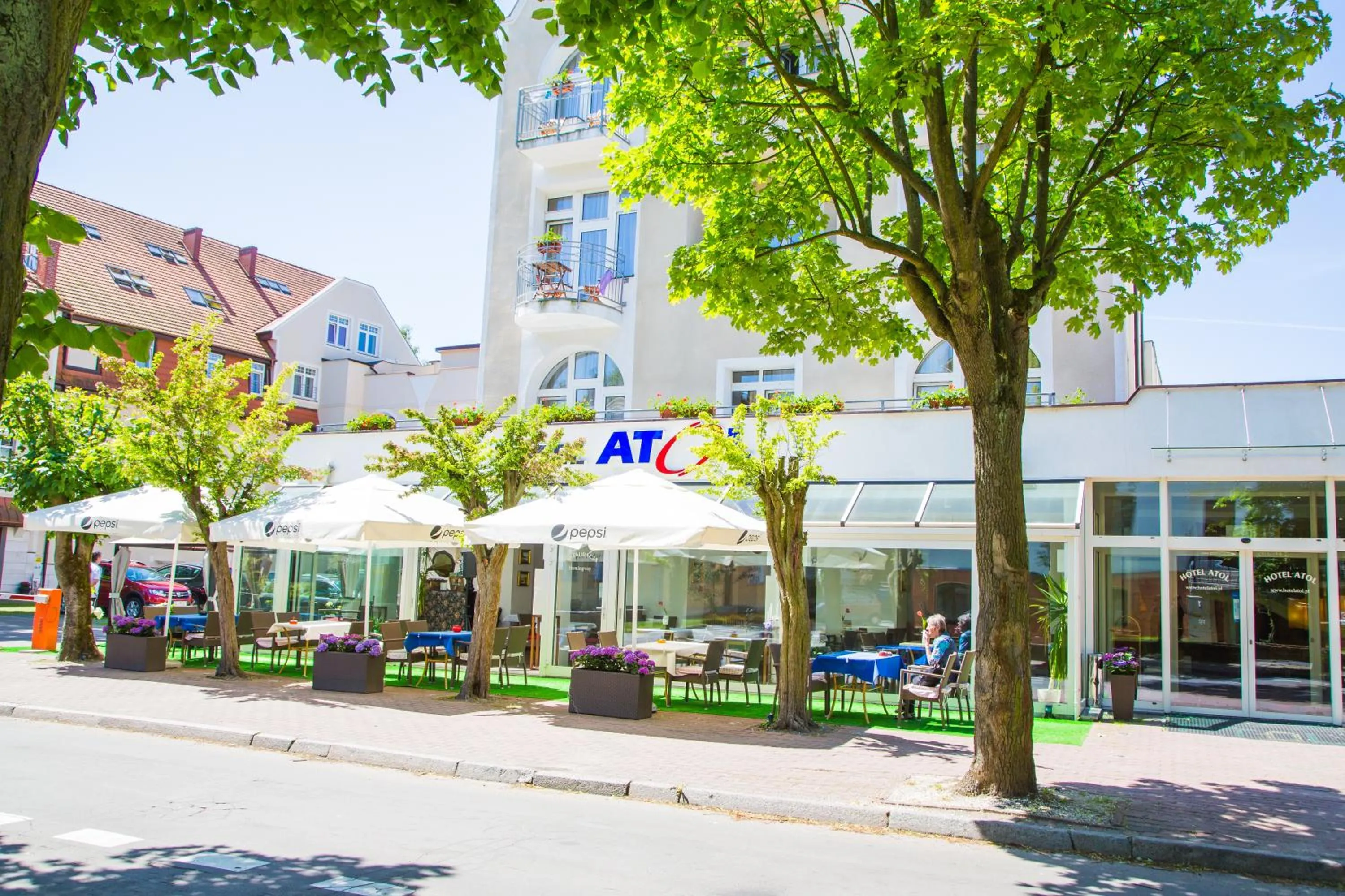 Facade/entrance in Atol Spa