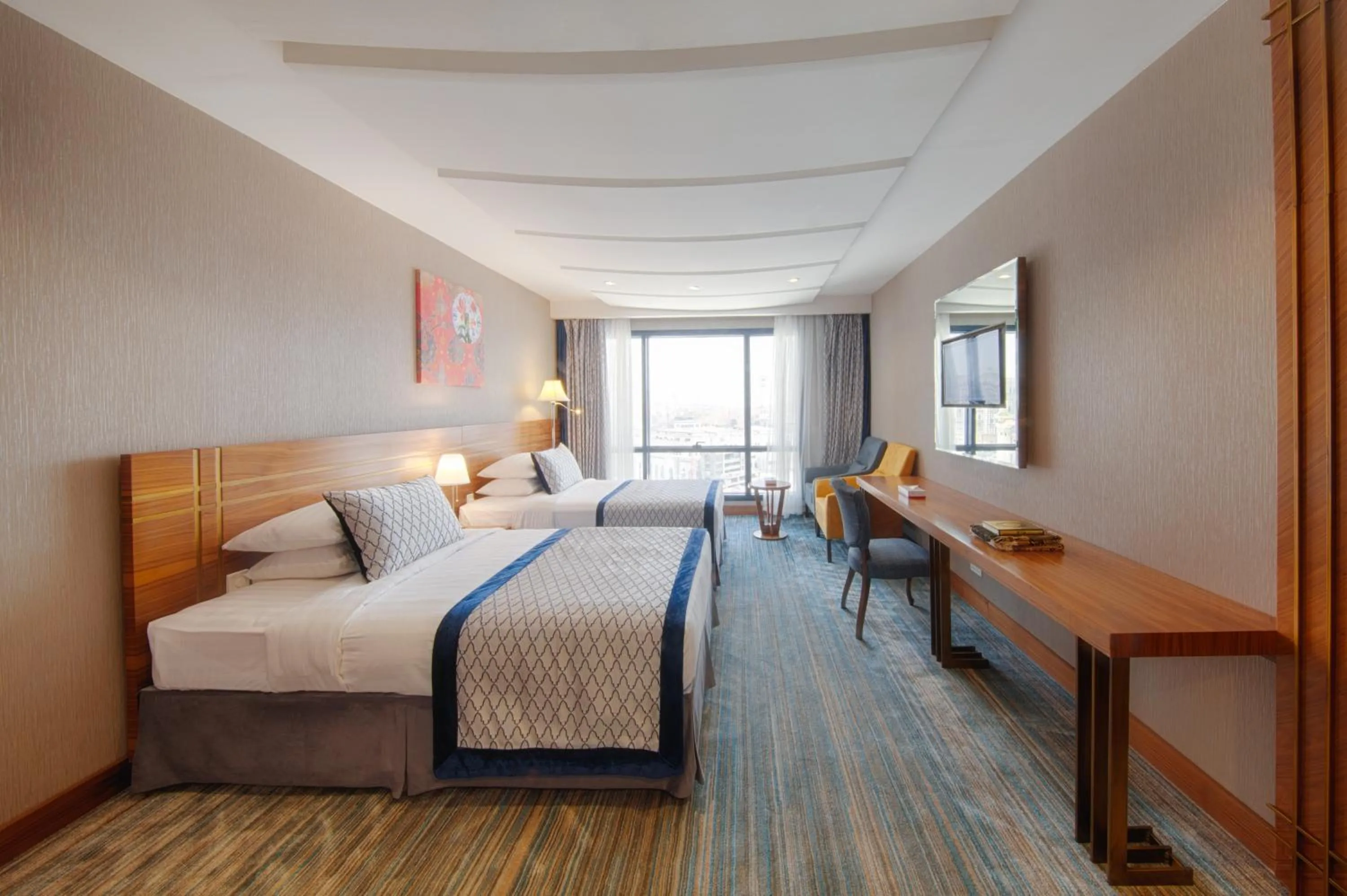 Bed in Al Safwah Orchid Hotel