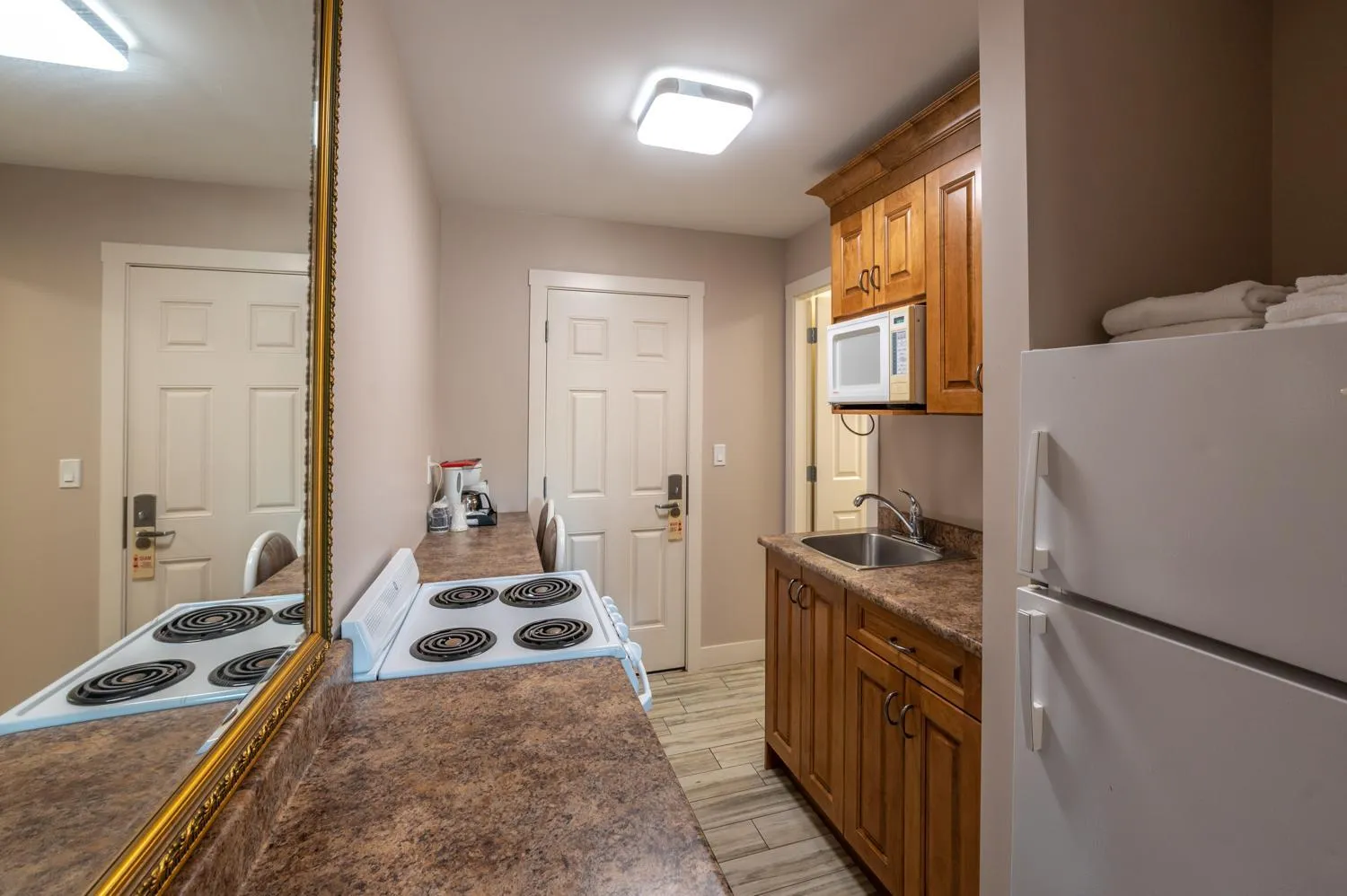 Sahara Courtyard Inn Penticton