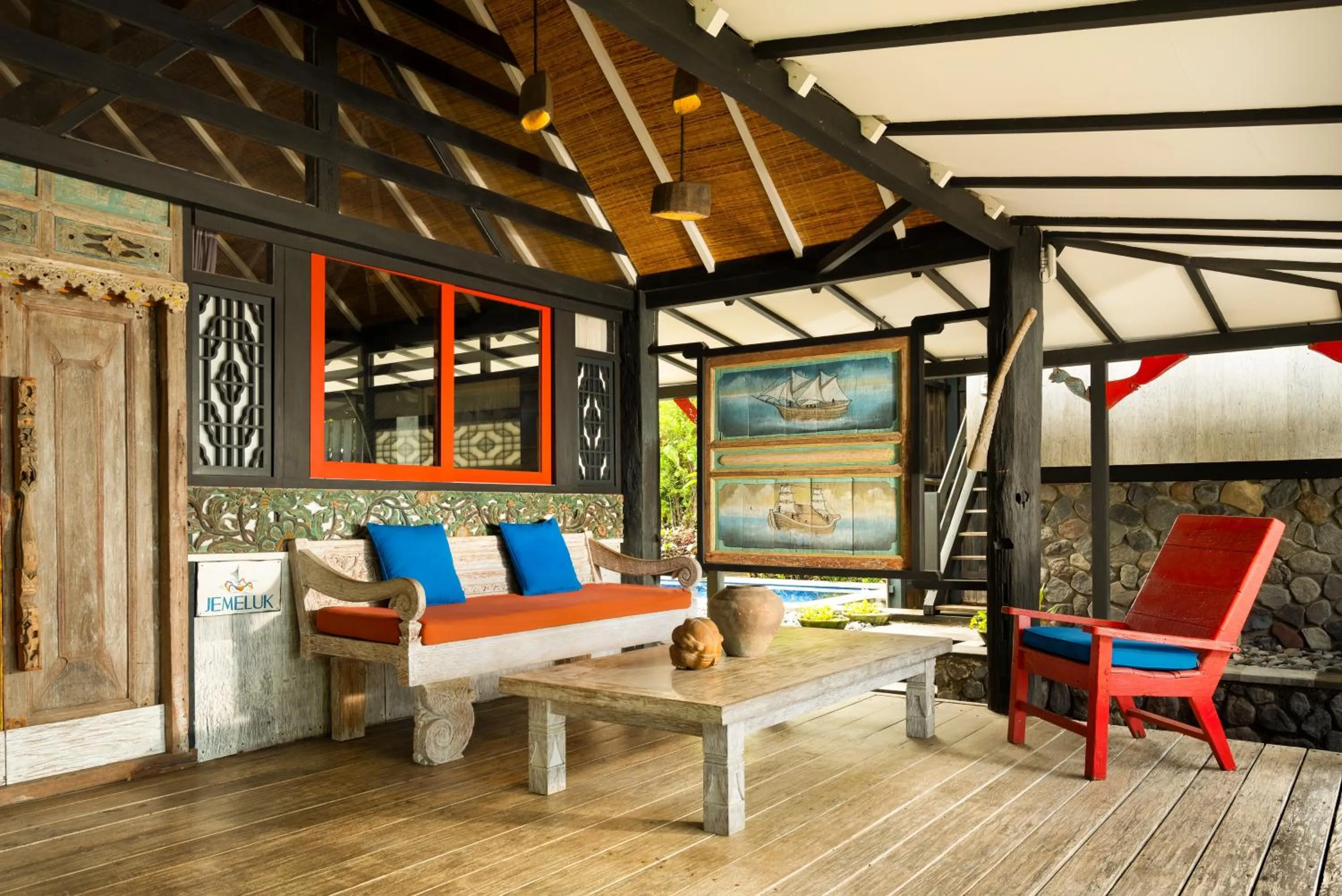 Living room in Amed Lodge by Sudamala Resorts