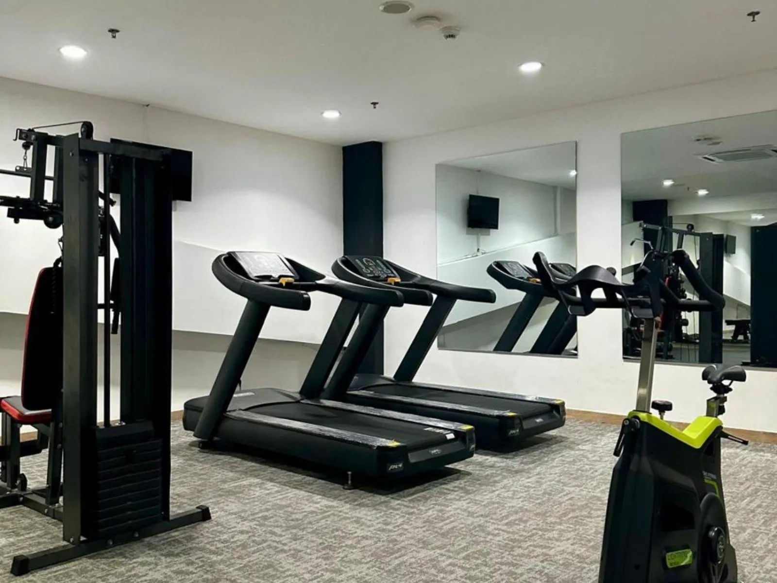 Fitness centre/facilities in Laska Hotel Sukabumi