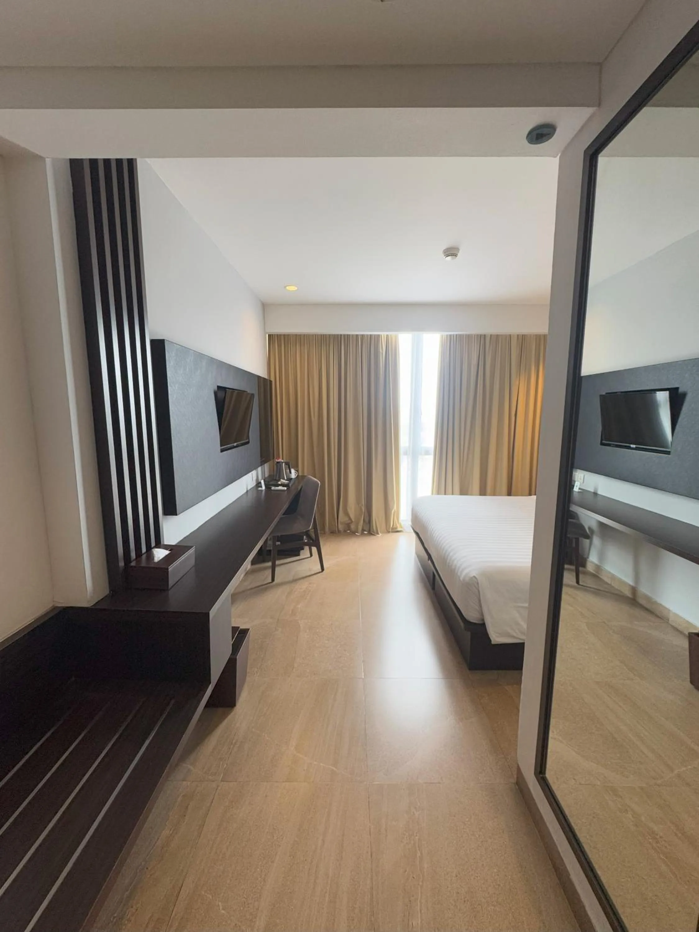Bedroom, Bed in Laska Hotel Sukabumi