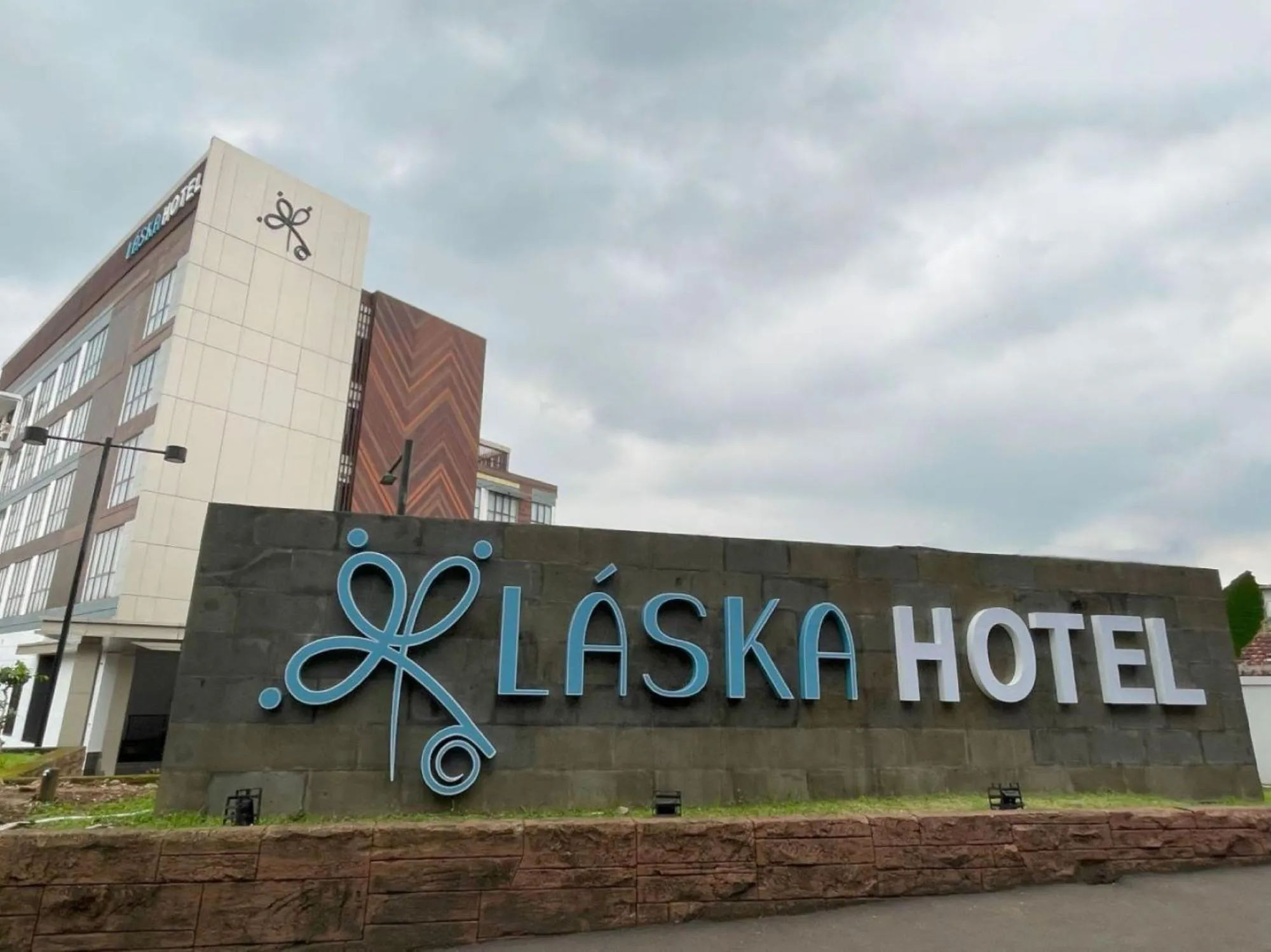 Property building in Laska Hotel Sukabumi