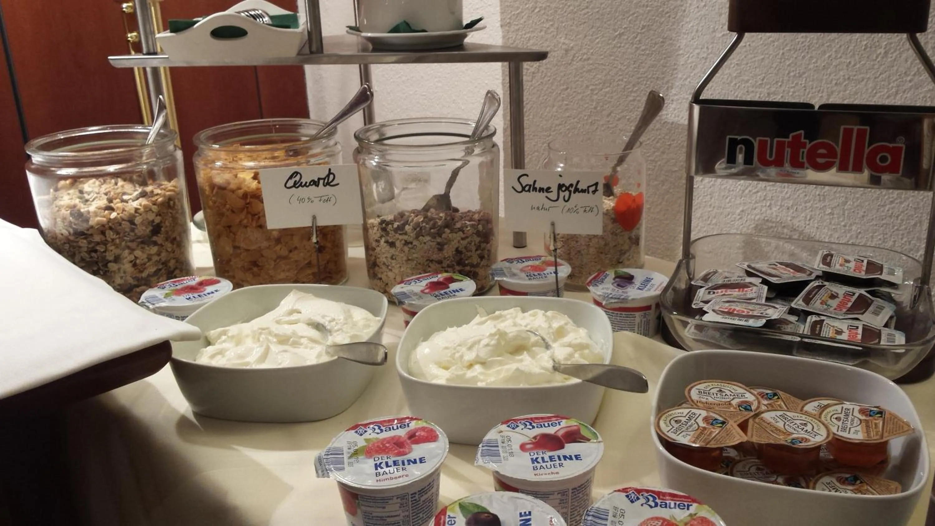 Buffet breakfast in Villa Wilisch