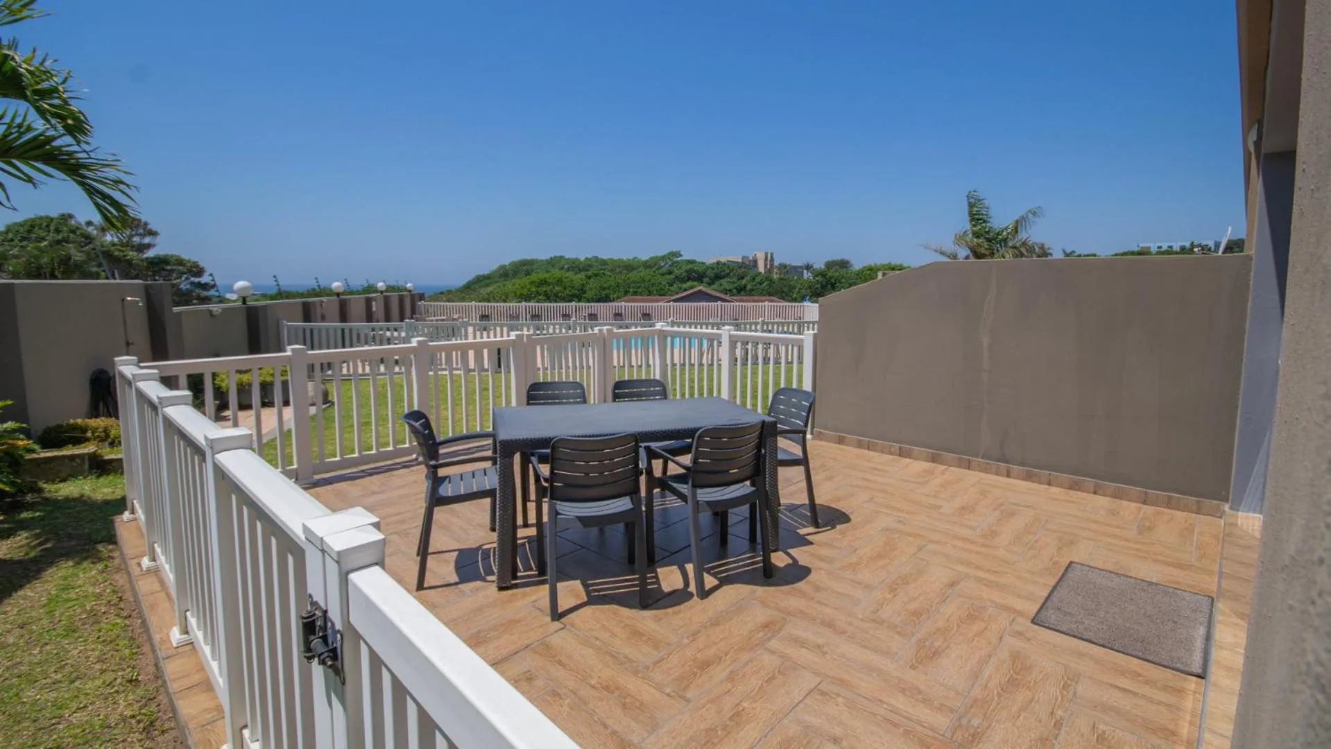 Property building in Falling Waters Guest House