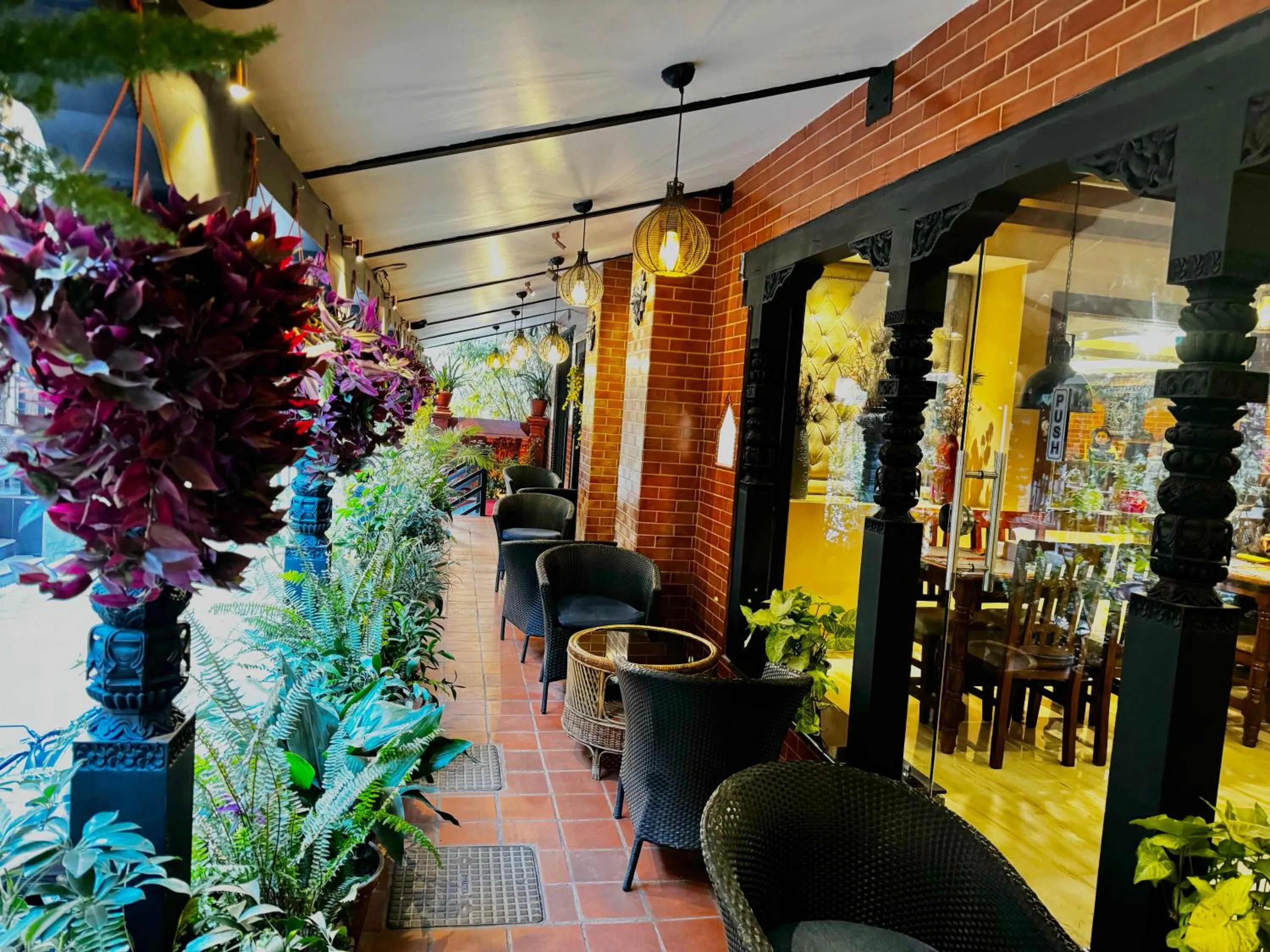 Restaurant/places to eat in Kumari Boutique Hotel