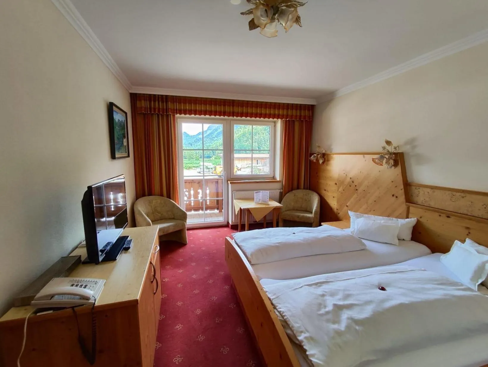 Photo of the whole room, Bed in Hotel Gut Kramerhof