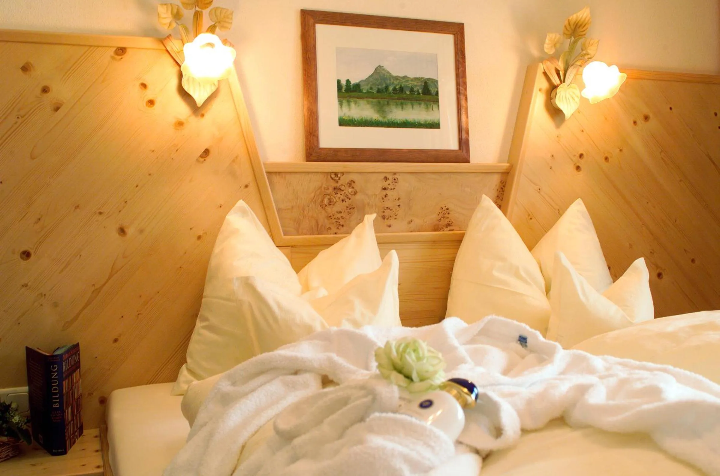 Bed in Hotel Gut Kramerhof