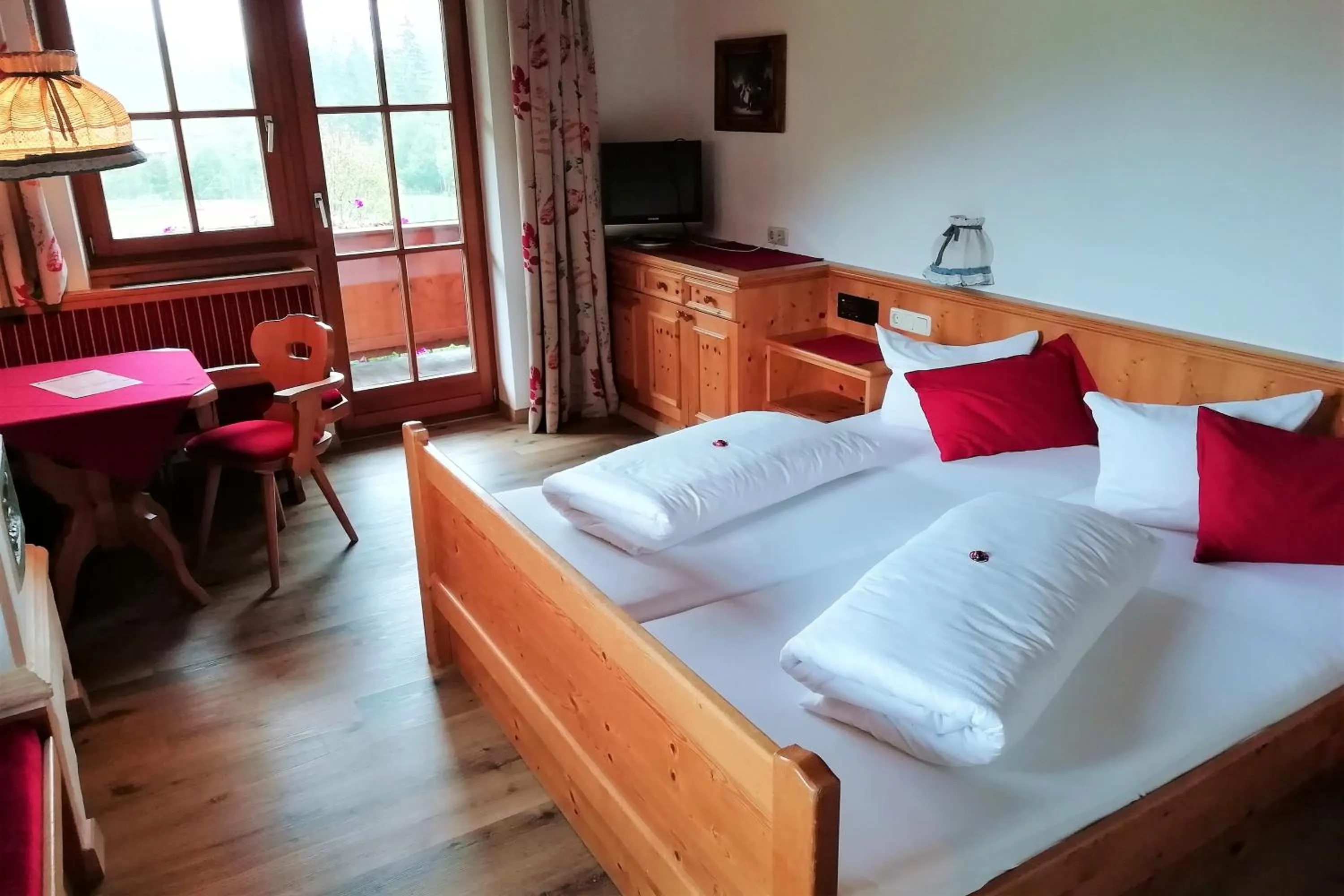 TV and multimedia, Bed in Hotel Gut Kramerhof