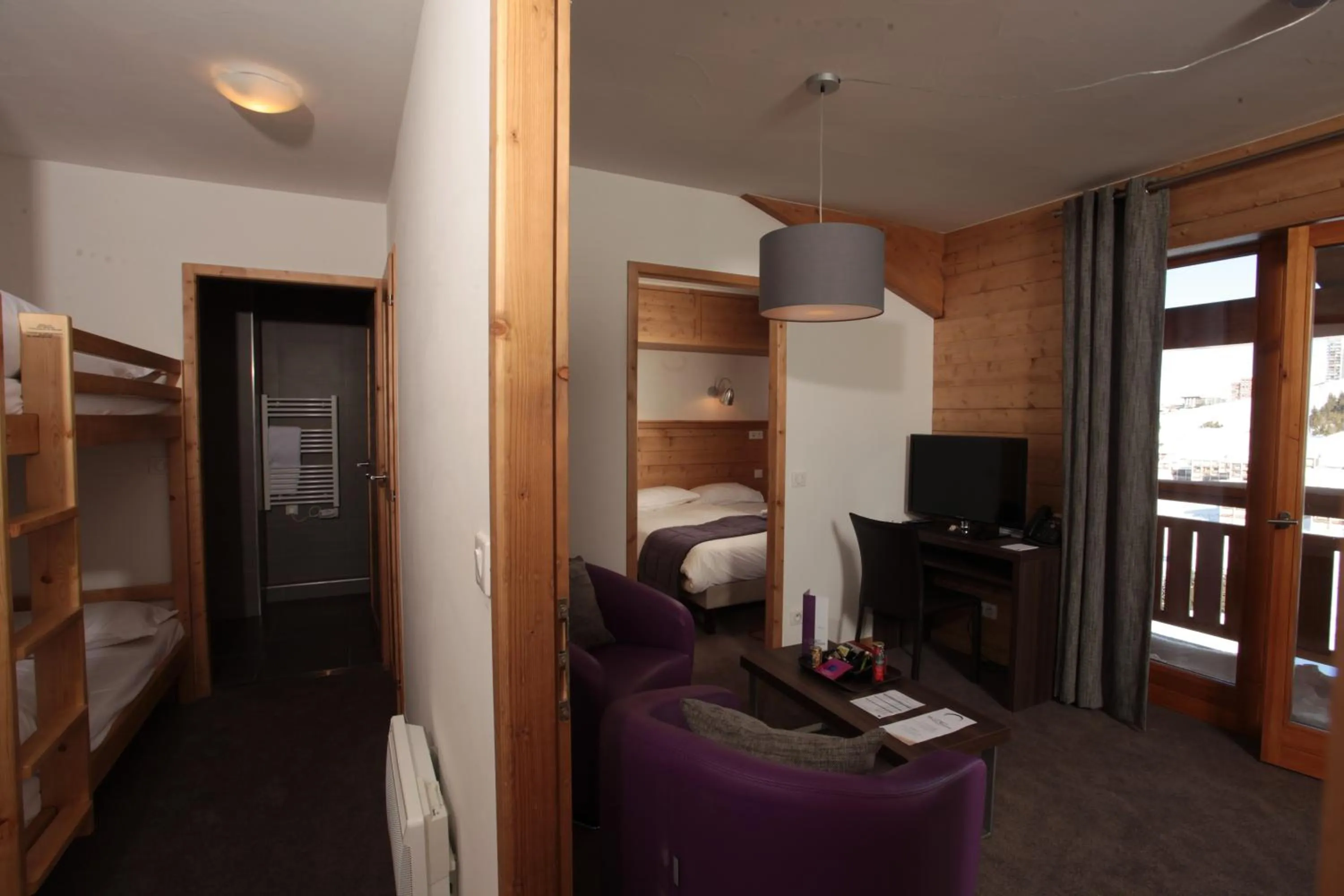 Photo of the whole room in Le Chalet du Mont Vallon Spa Resort