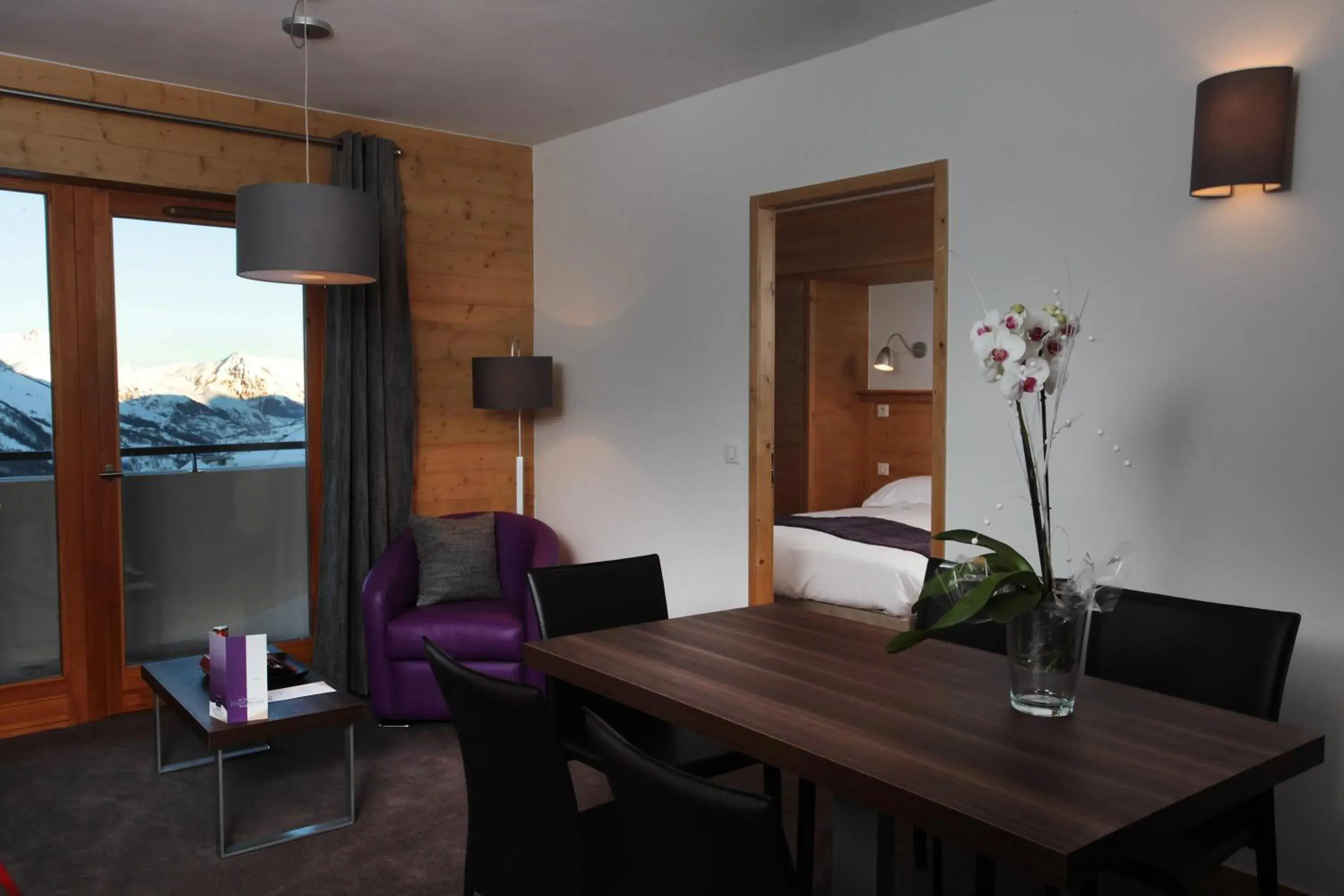 Village Châlet Suite (4 Adults + 2 children) in Le Chalet du Mont Vallon Spa Resort Village Châlet Suite (4 Adults + 2 children) in Le Chalet du Mont Vallon Spa Resort