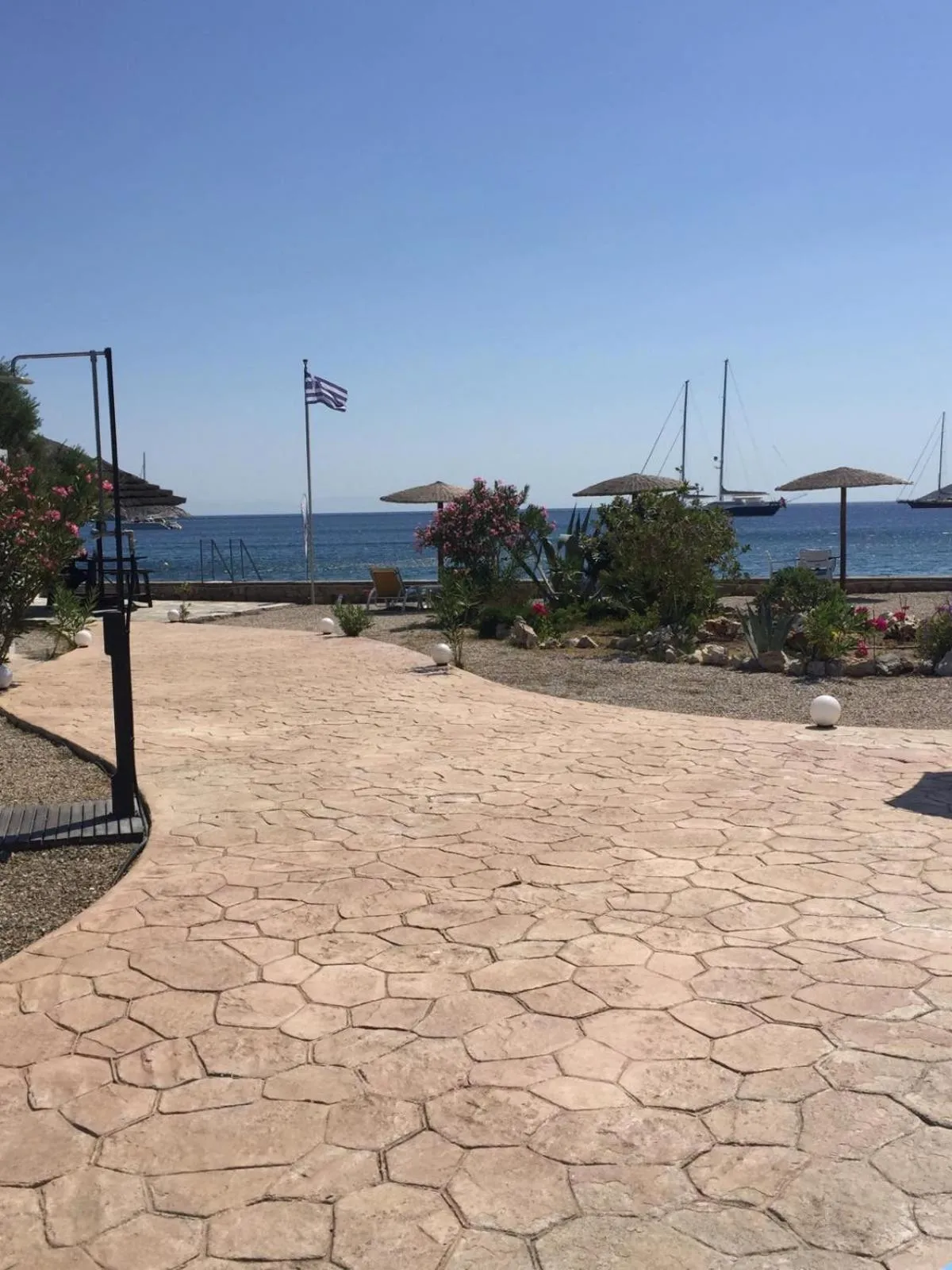 Day in Tony's Beach Hotel