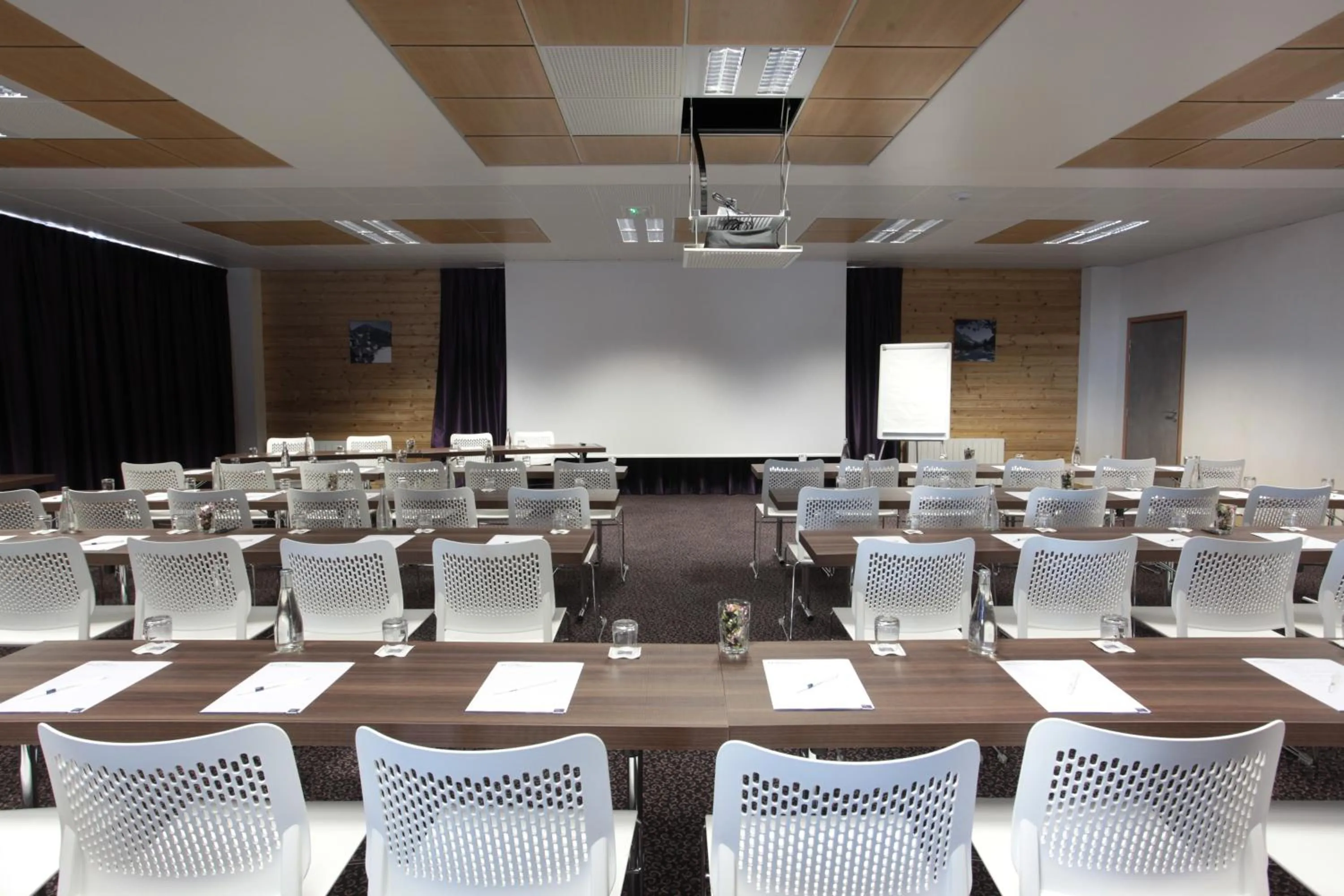 Meeting/conference room in Résidence Le Chalet du Mont Vallon