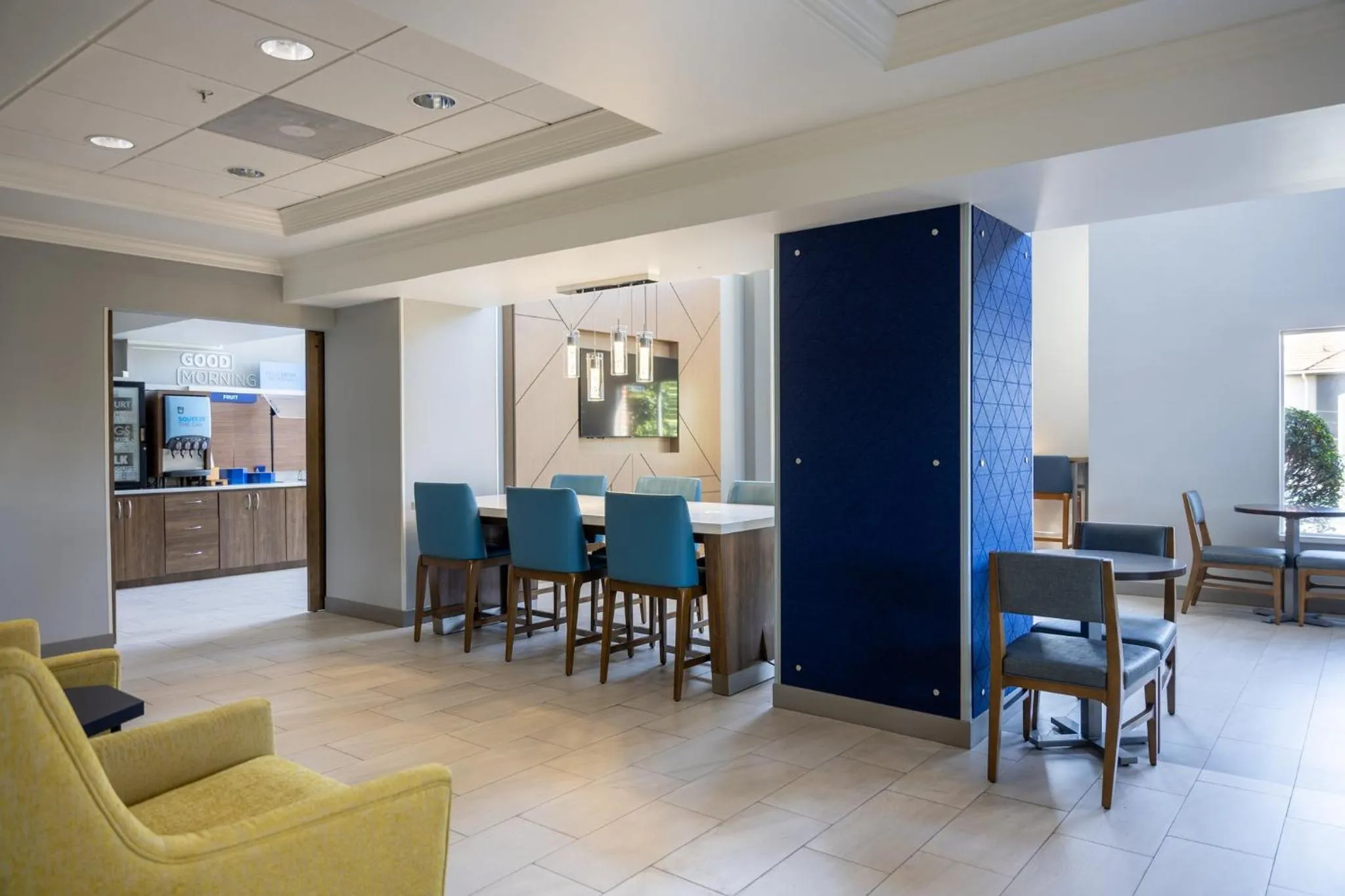 Breakfast in Holiday Inn Express Vicksburg by IHG