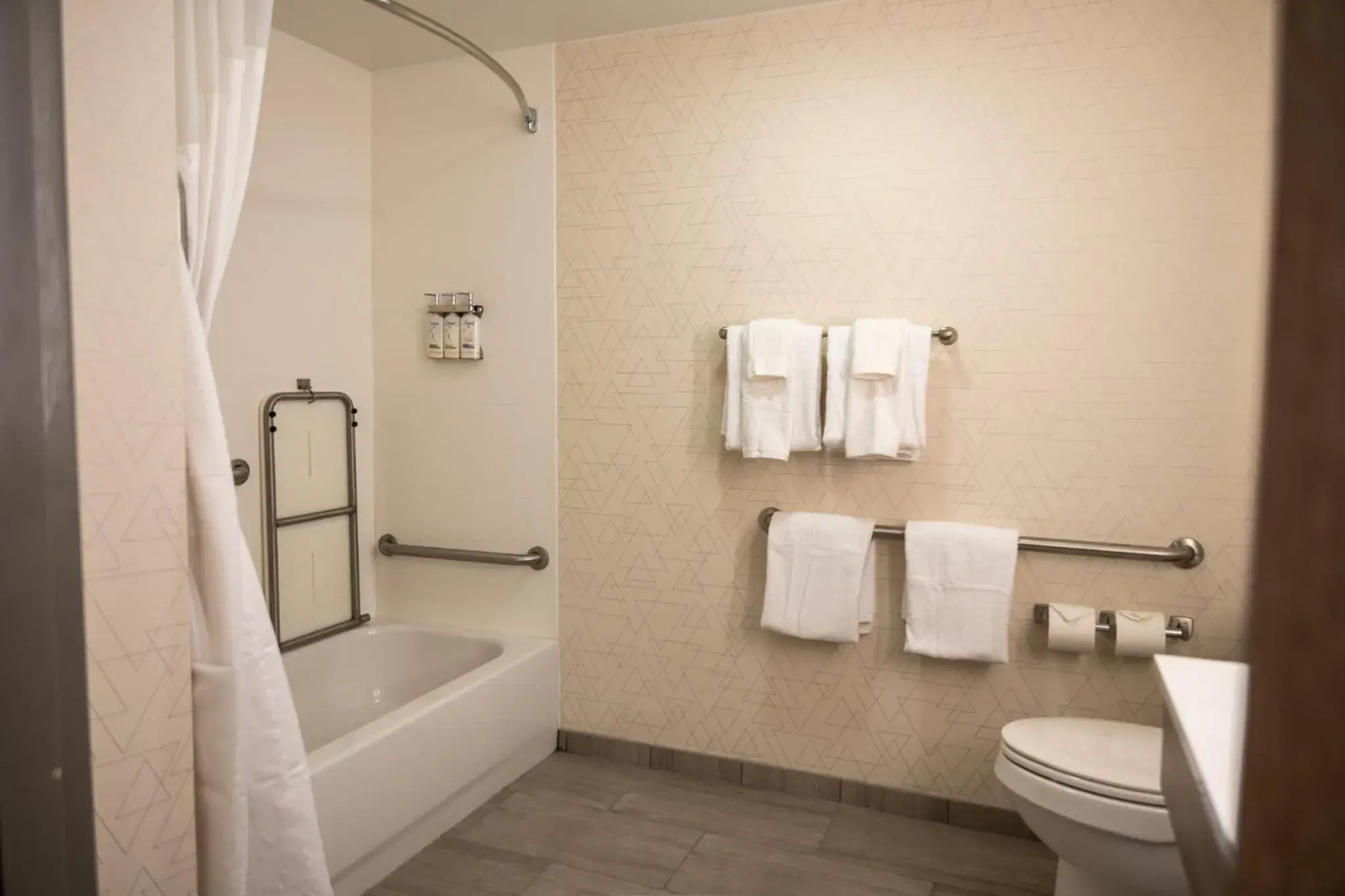 Suite - Only Hearing Accessible in Holiday Inn Express Vicksburg by IHG Suite - Only Hearing Accessible in Holiday Inn Express Vicksburg by IHG