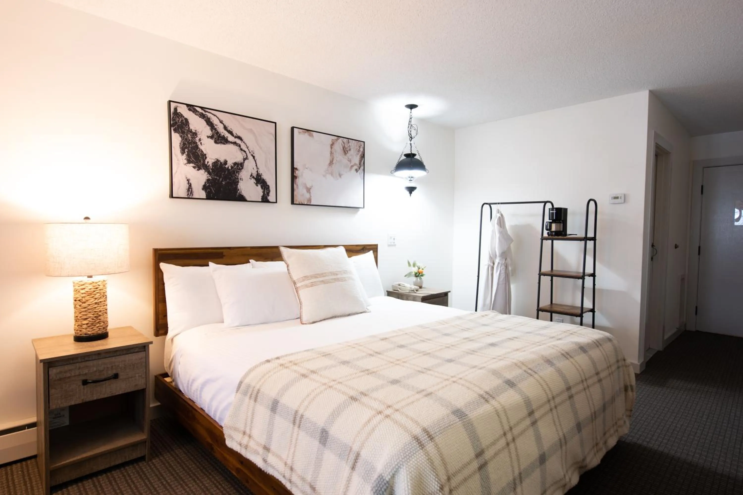 Bed in Innsbruck Inn at Stowe