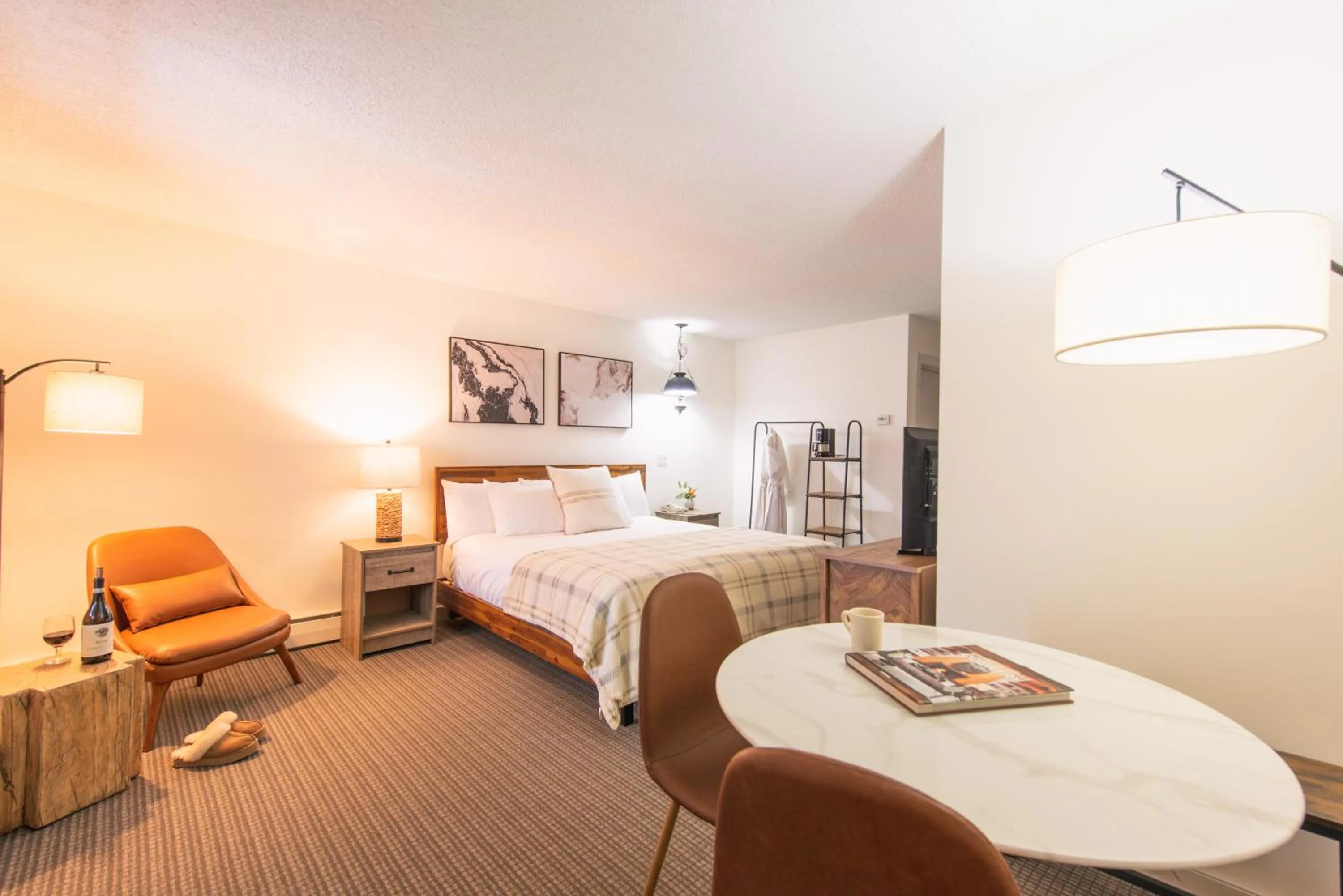 Bed in Innsbruck Inn at Stowe