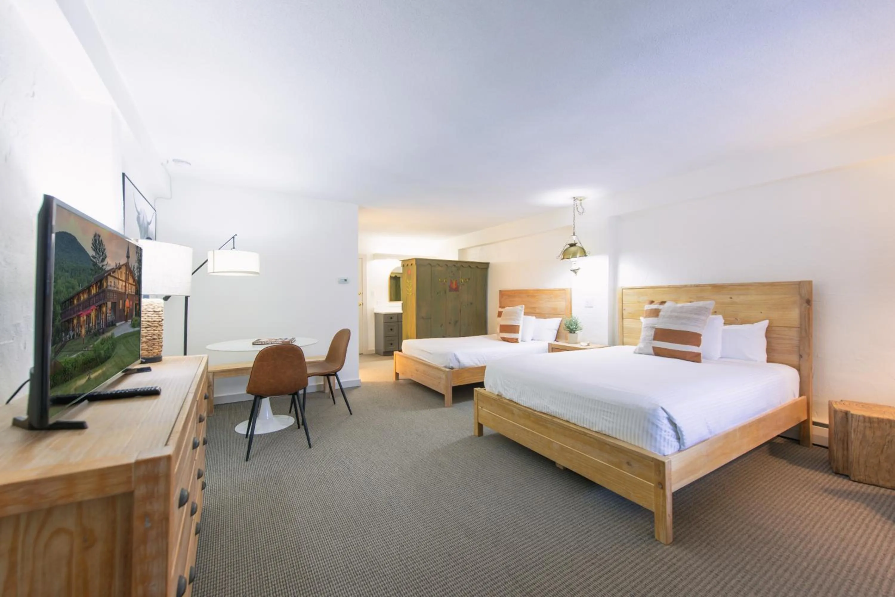 Bed in Innsbruck Inn at Stowe