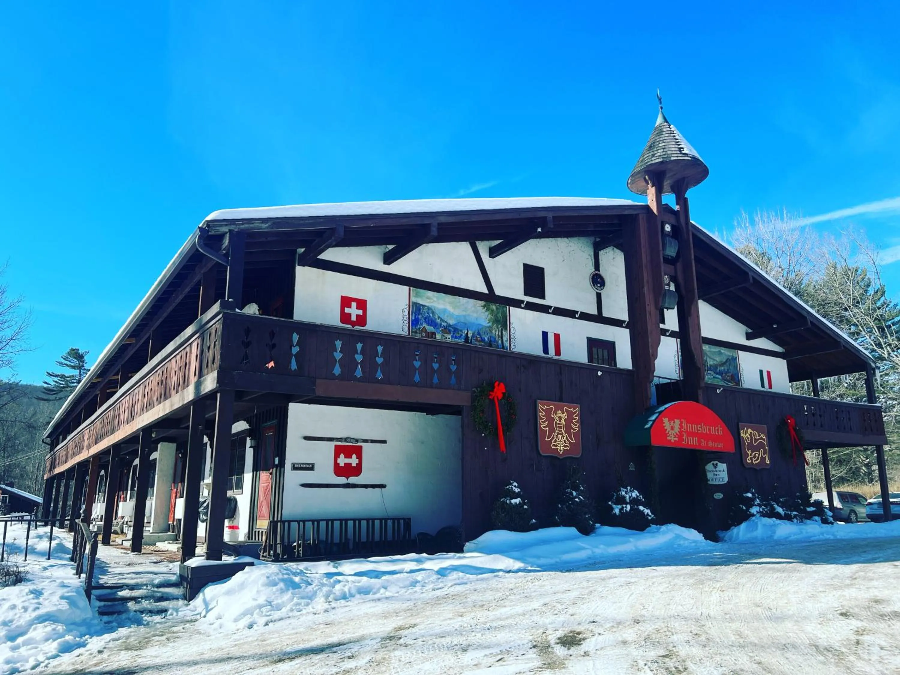 Property building in Innsbruck Inn at Stowe