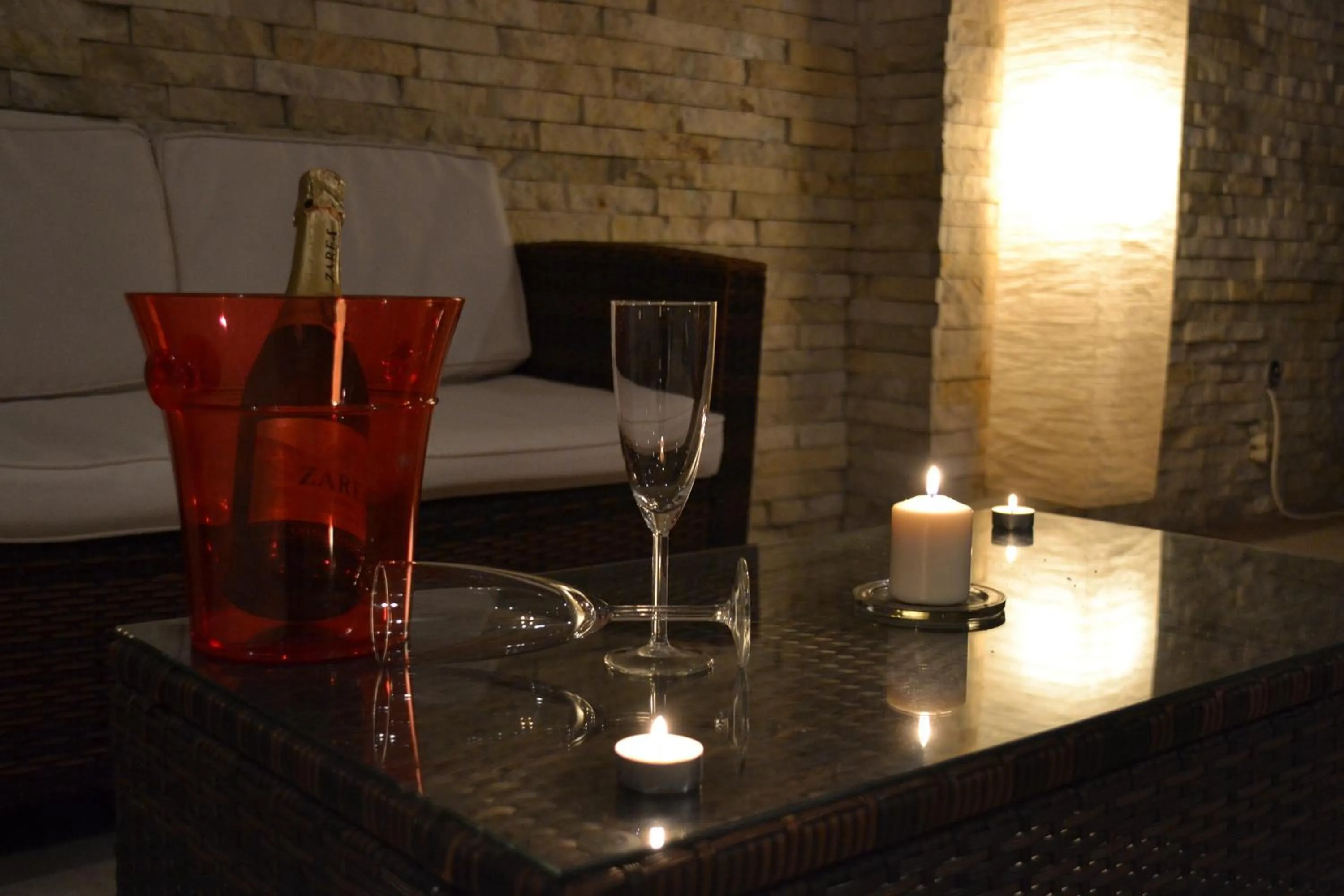 Hot Tub in Hotel Condor