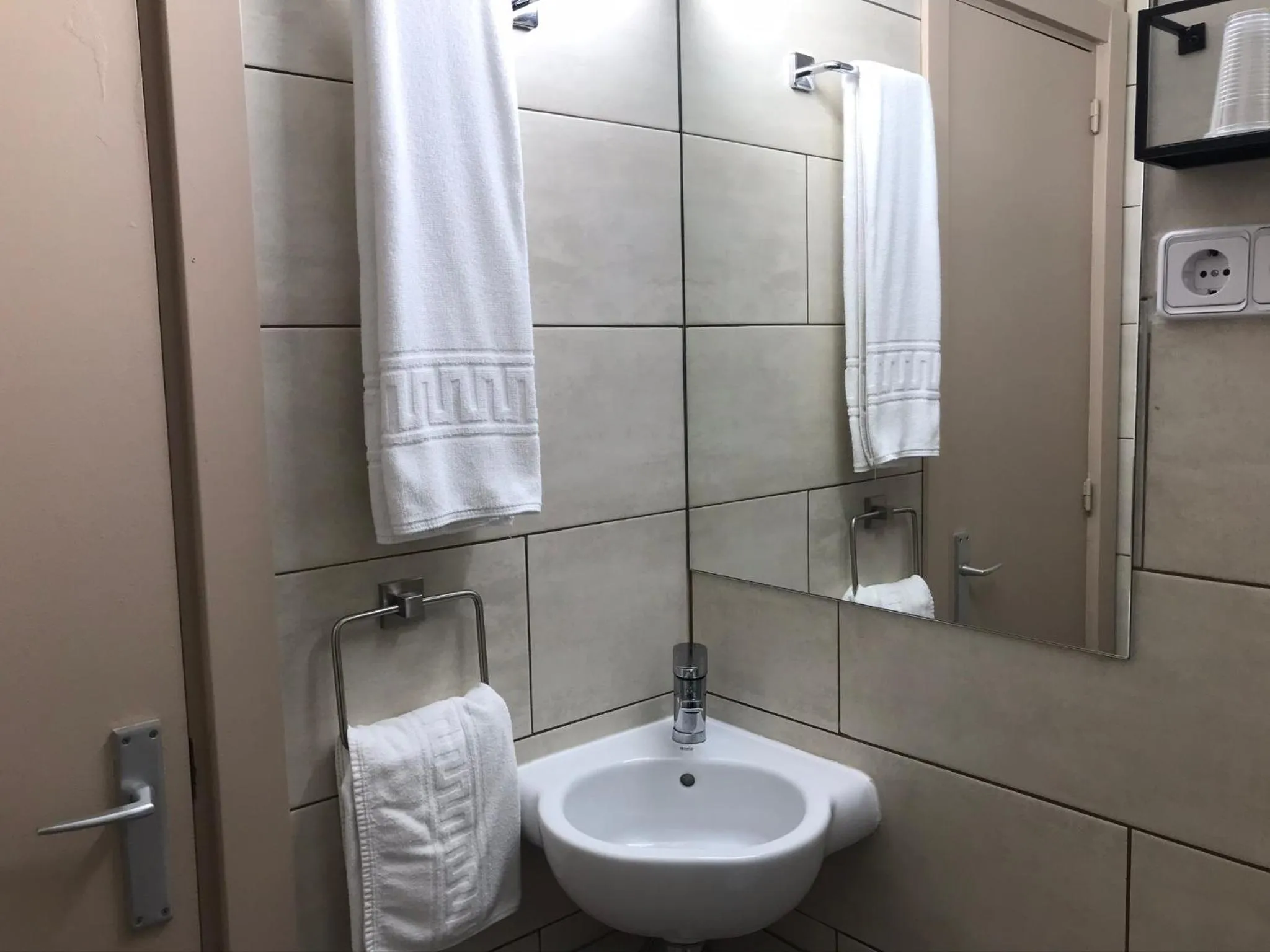 Hostal Radio Barcelona