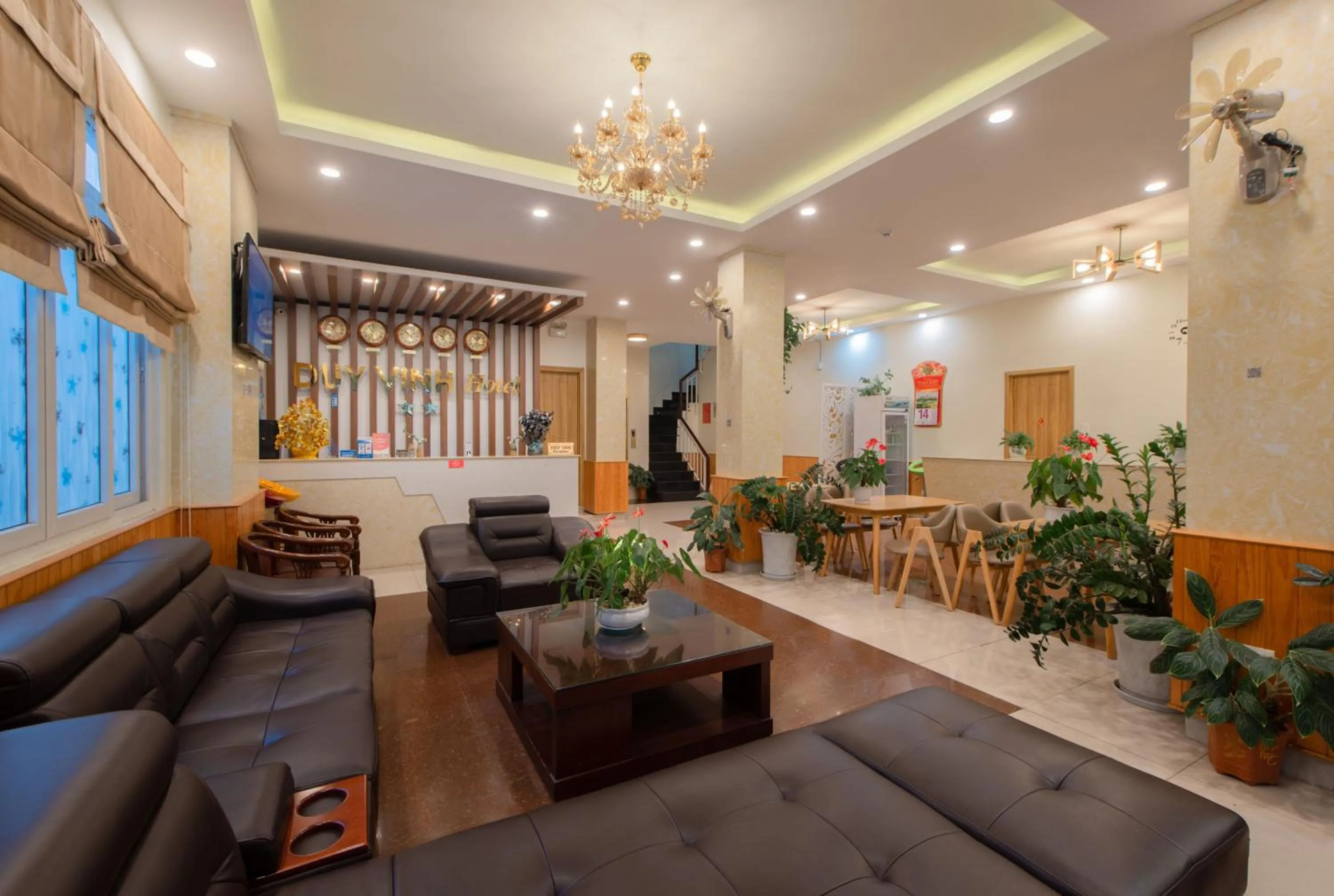 Lounge or bar in Duy Vinh Hotel Dalat