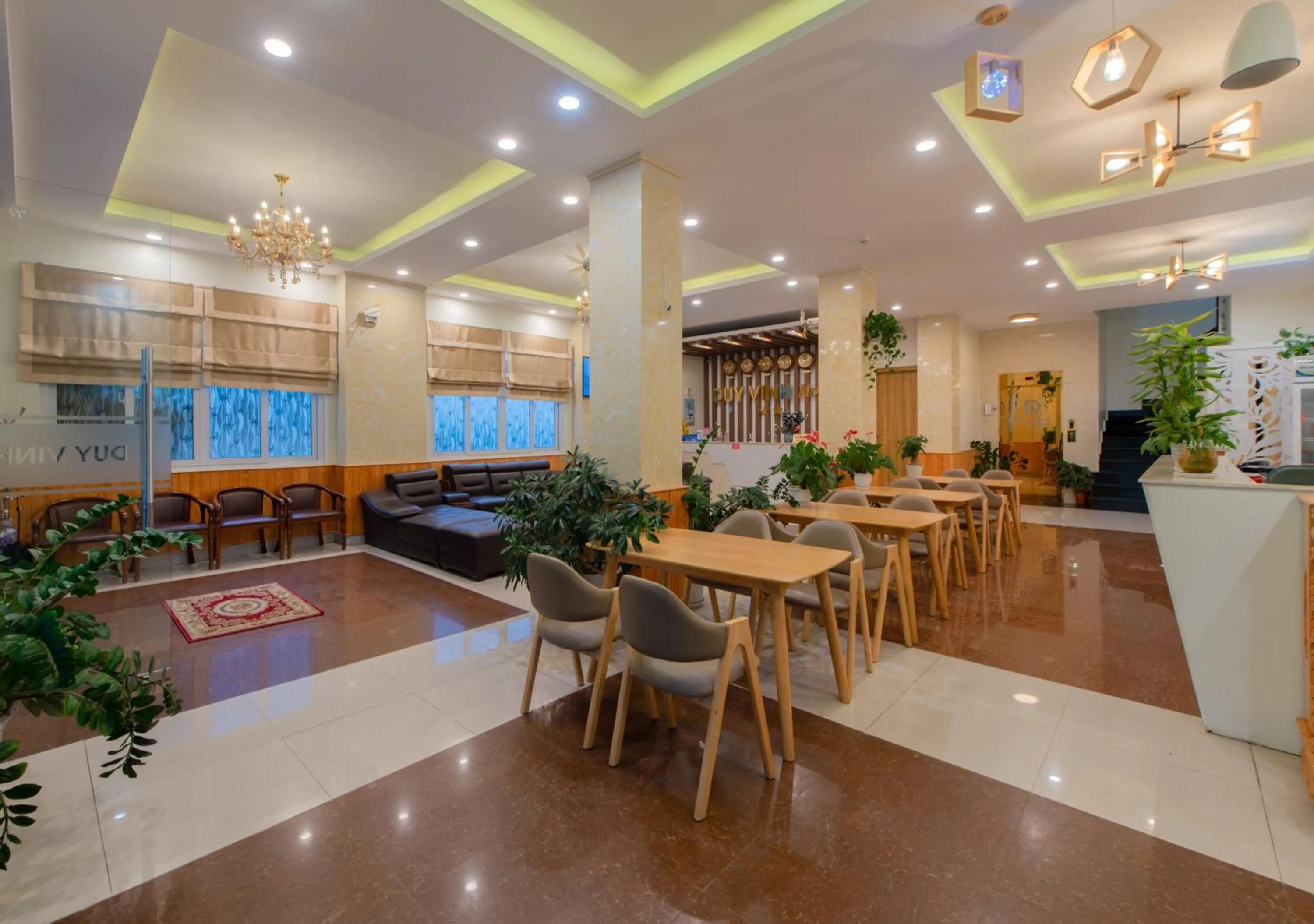Lounge or bar in Duy Vinh Hotel Dalat
