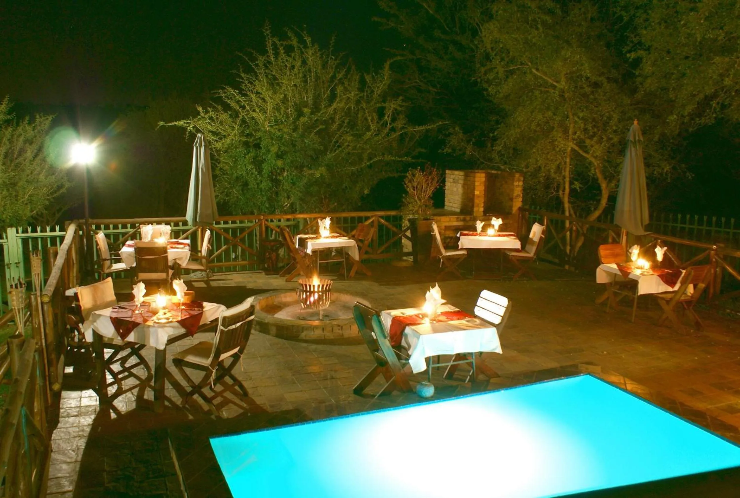 Dining area in Crocodile Kruger Safari Lodge