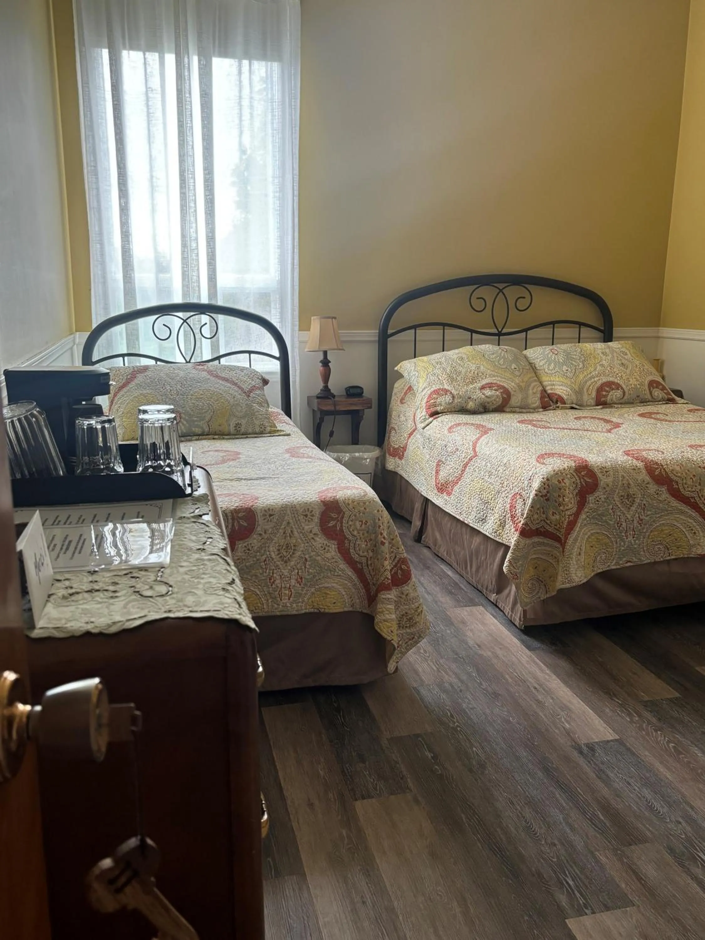 Bed in Auberge Presbytere Mont Lac-Vert