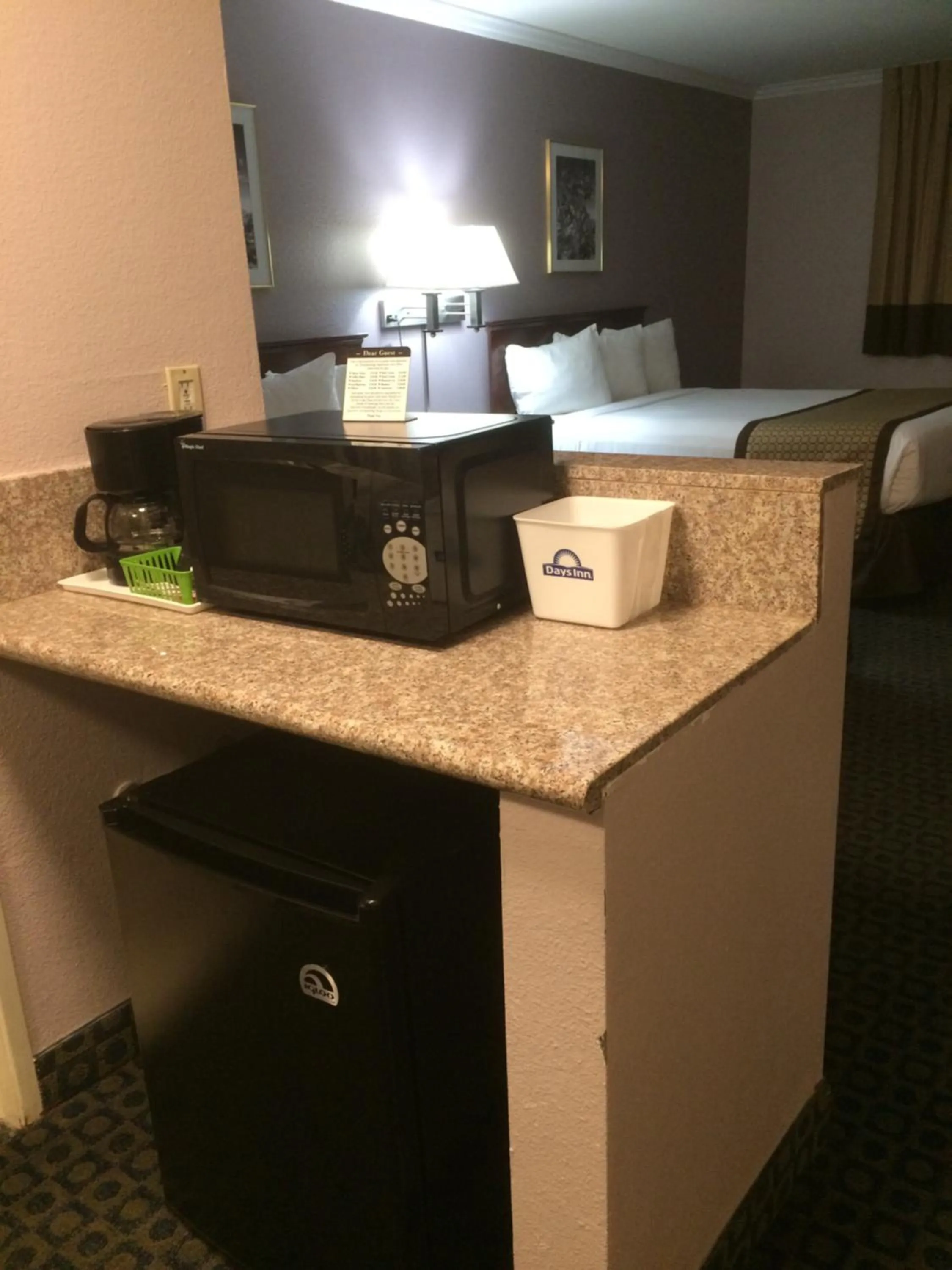 Coffee/tea facilities, Bed in Days Inn by Wyndham Indio