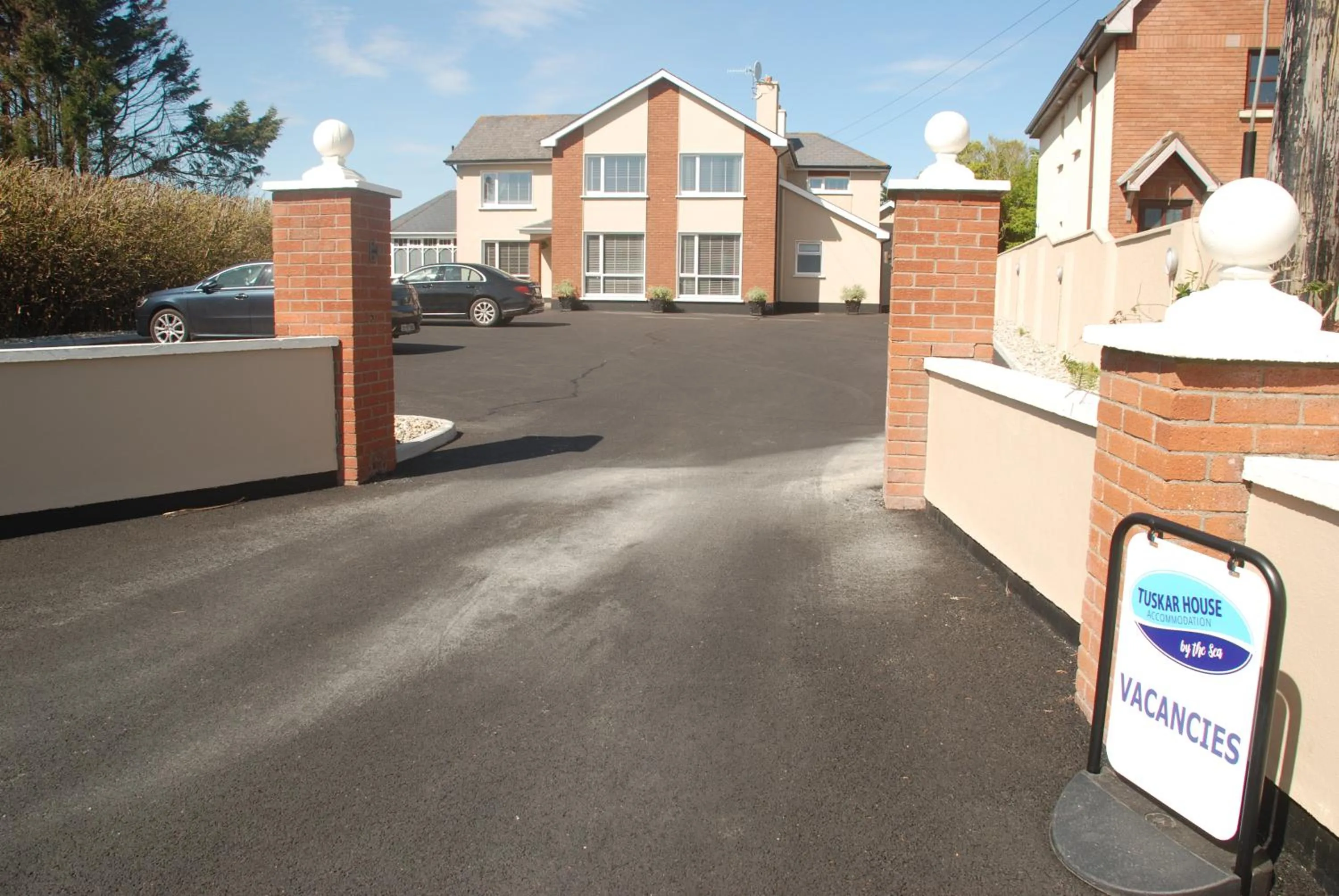 Facade/entrance in Tuskar House by the Sea