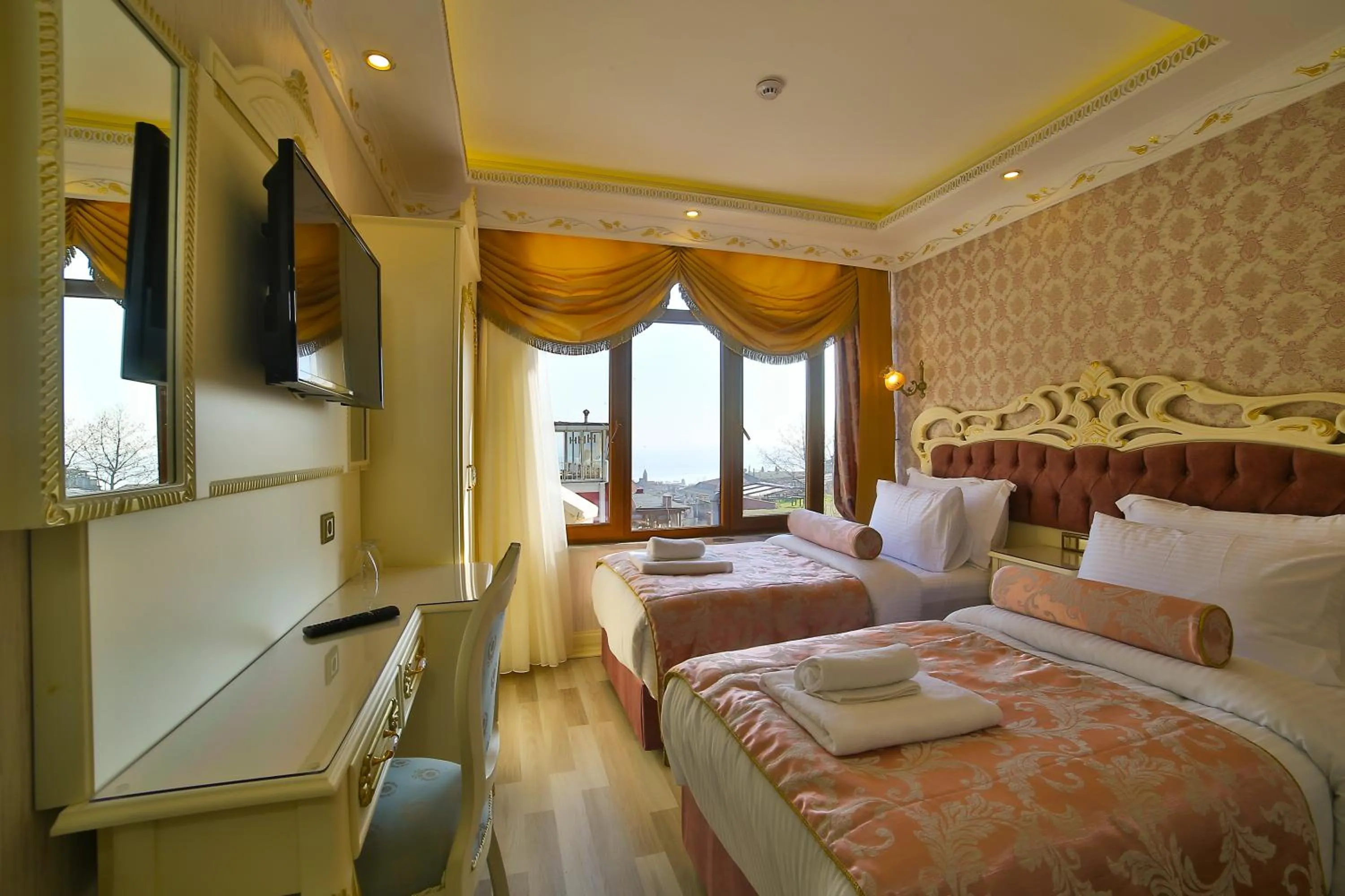 Photo of the whole room, Bed in Nayla Palace Hotel-Special Category