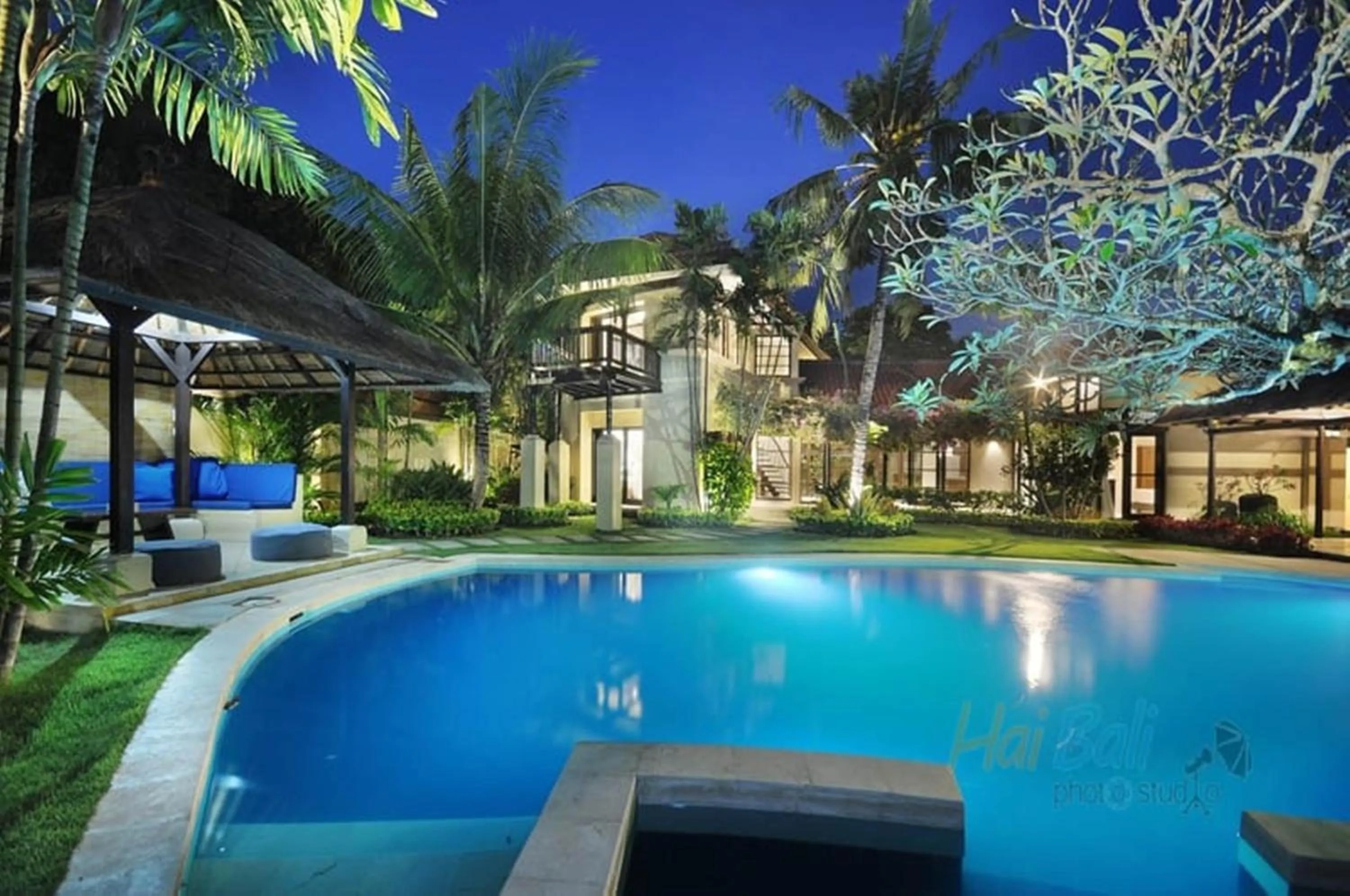 Property building in Villa Seminyak William