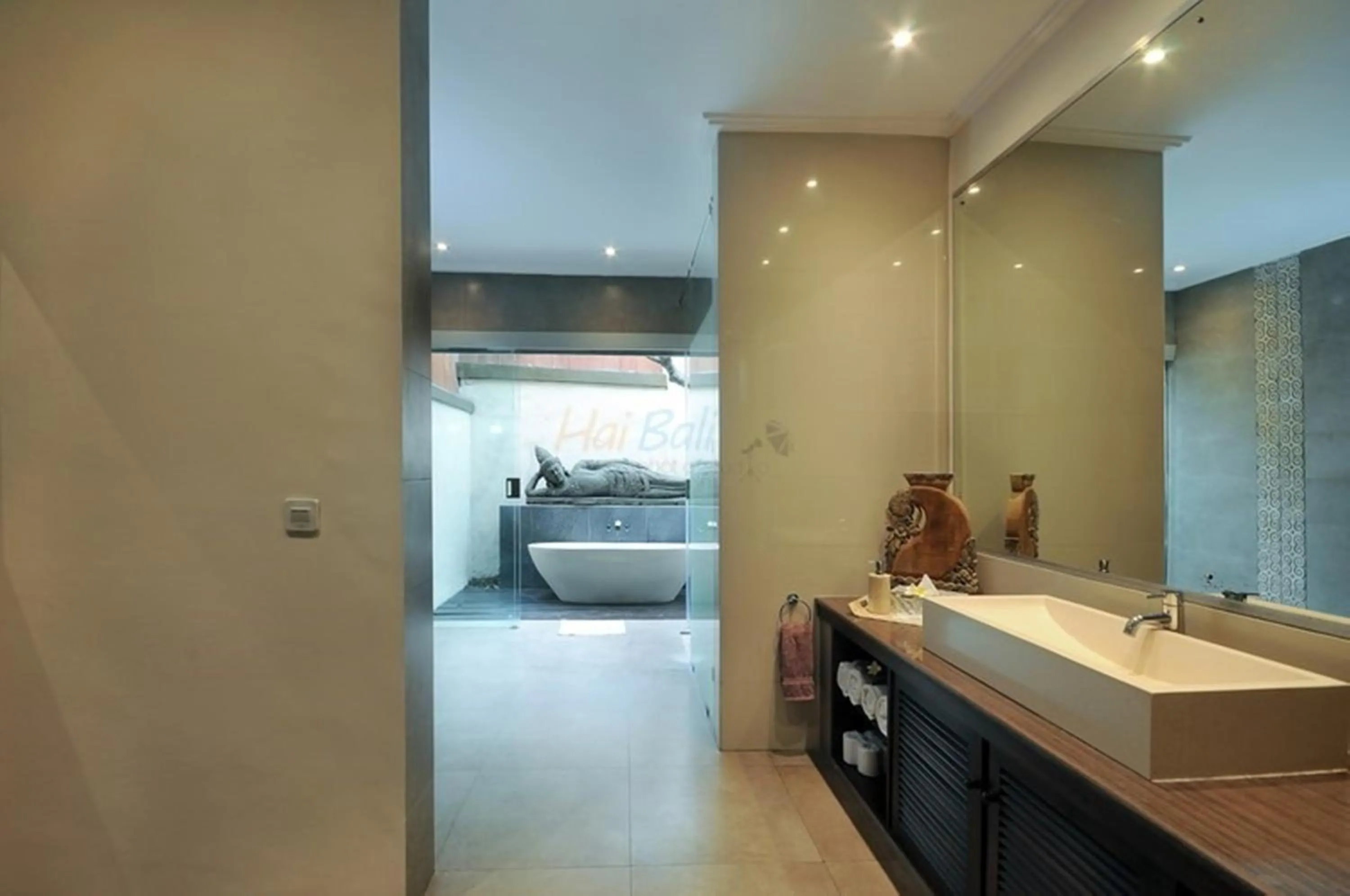 Bathroom in Villa Seminyak William