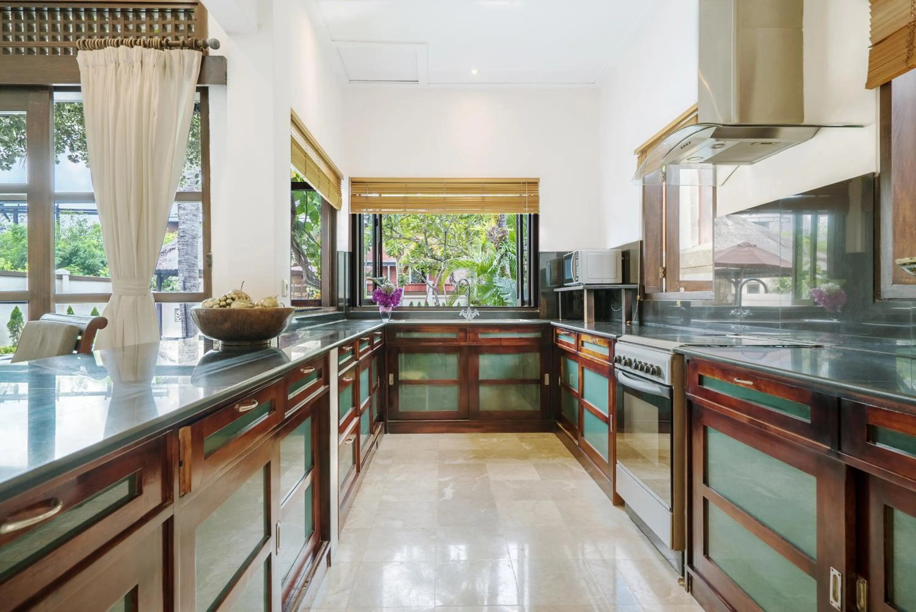 Kitchen or kitchenette in Villa Seminyak William