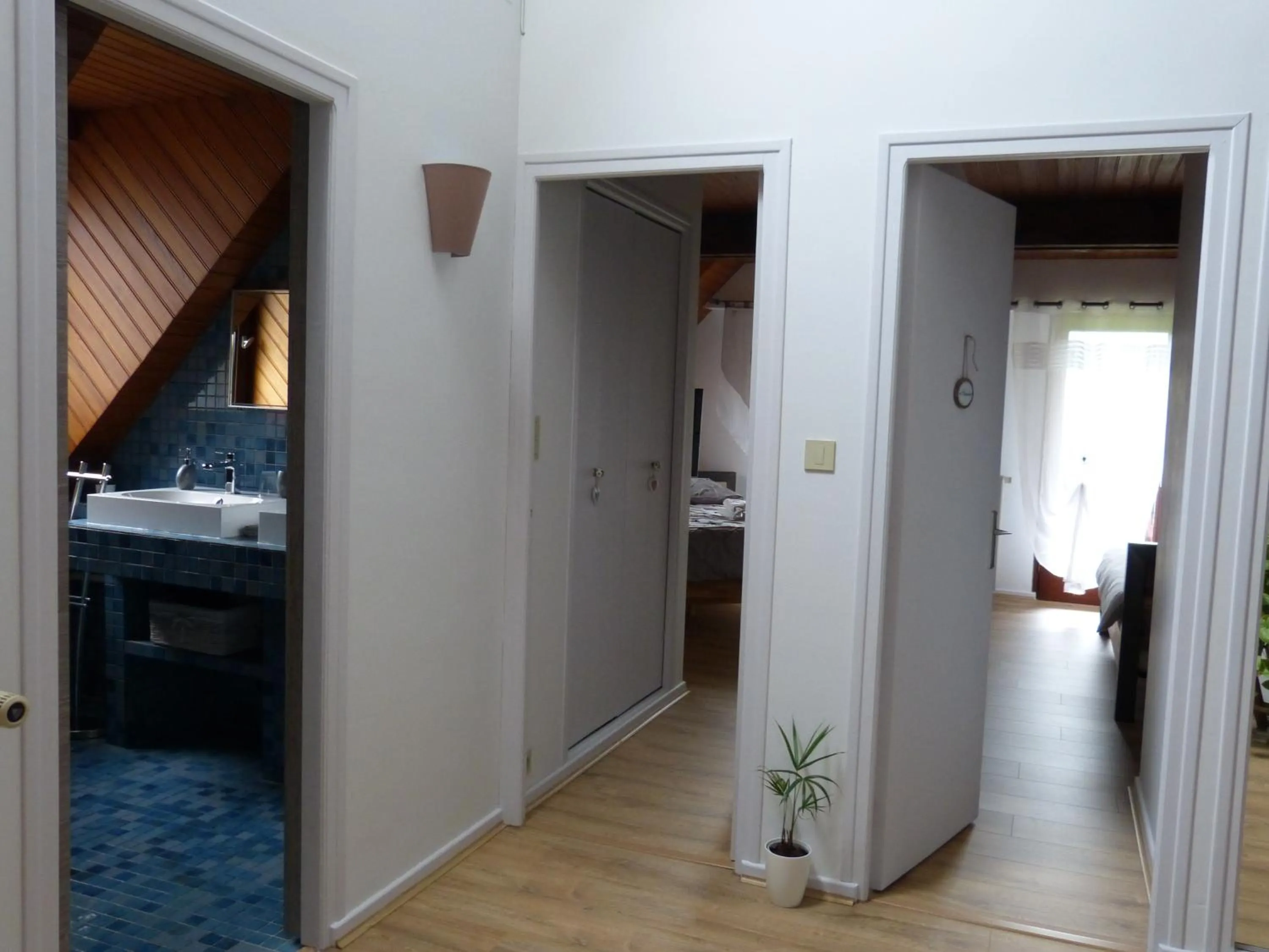 Photo of the whole room in LES CHAMBRES DU GAVE D'OSSAU