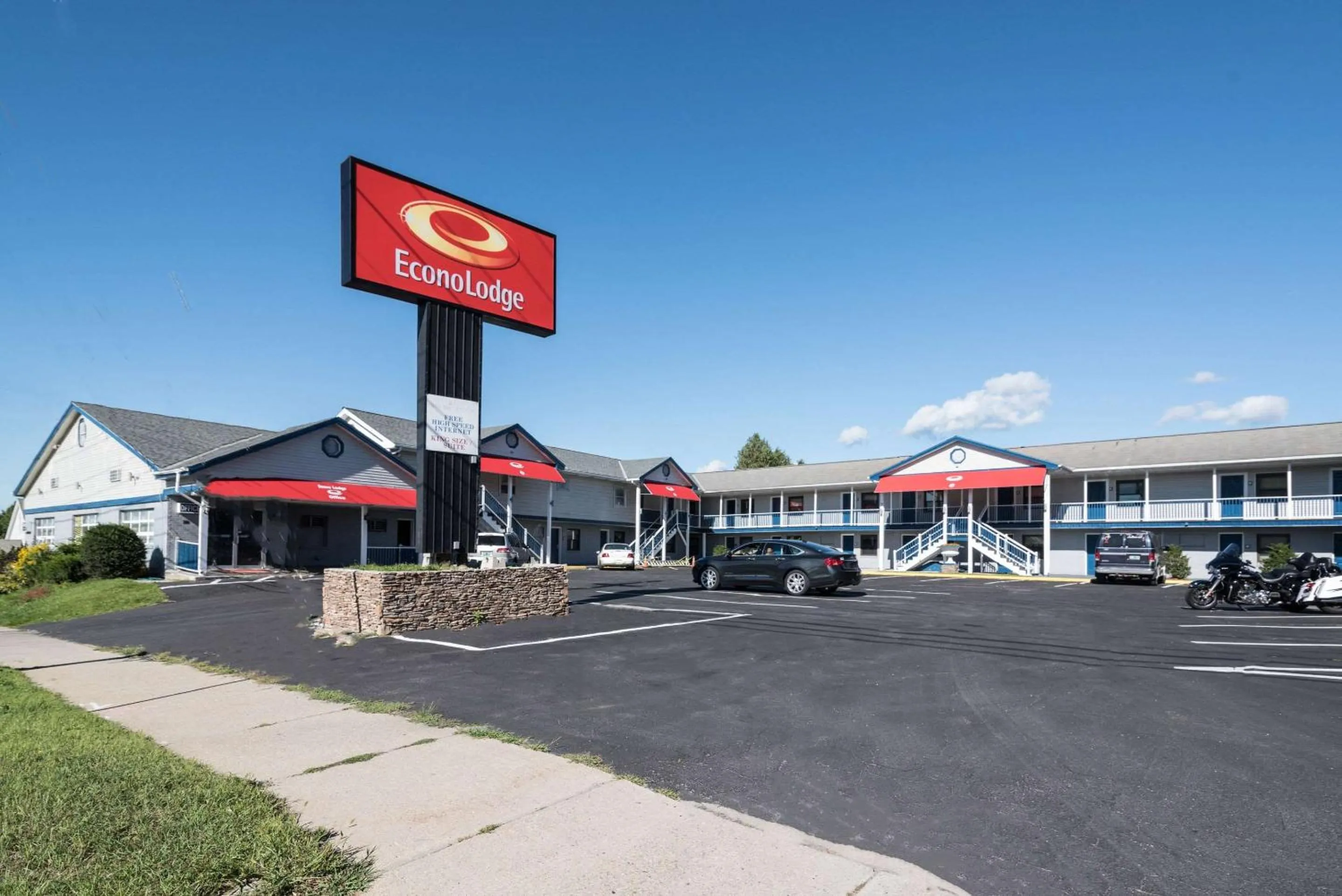 Property Building in Econo Lodge Rutland