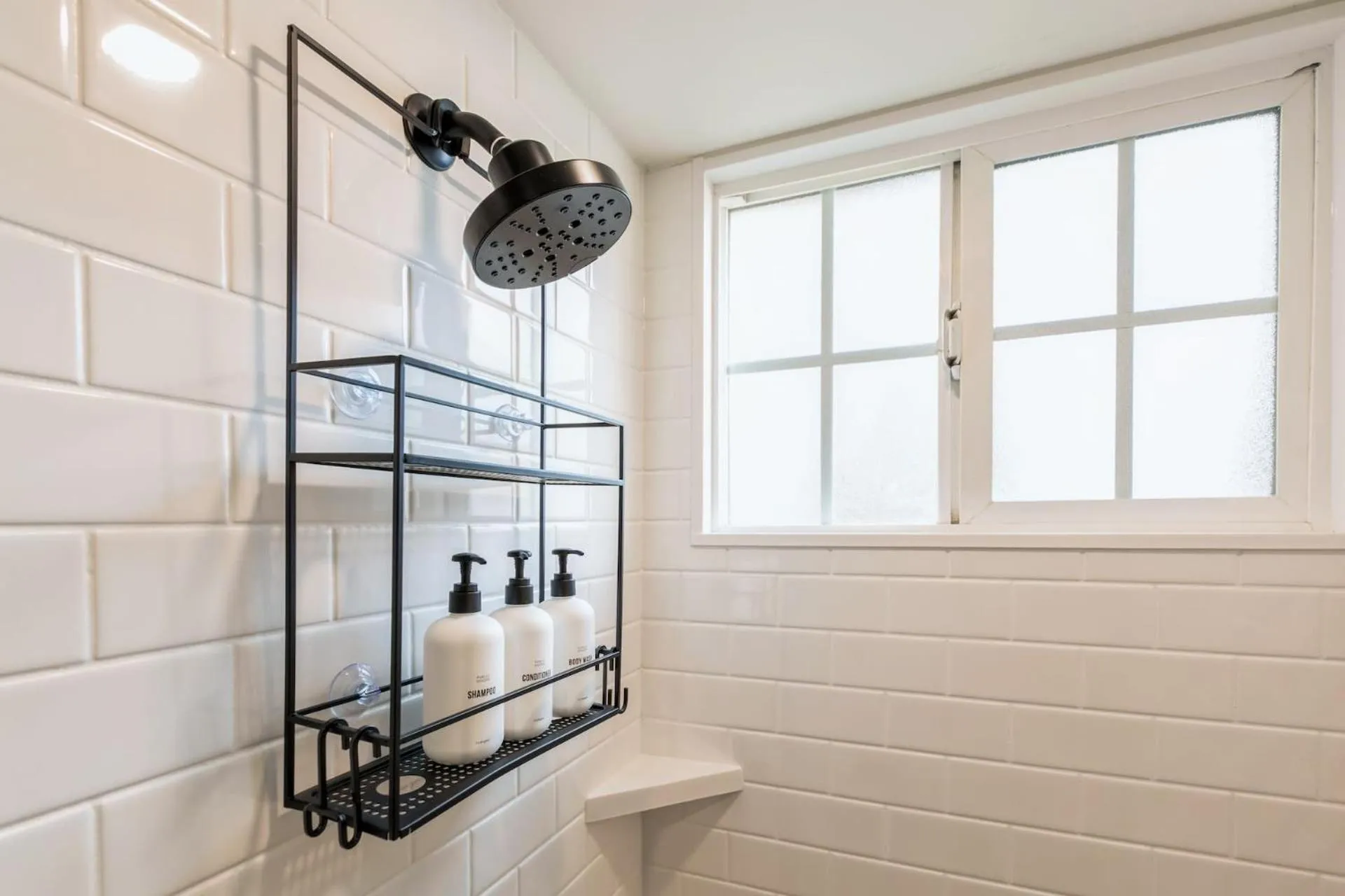 Property building in Kasa Niche Hotel Redwood City