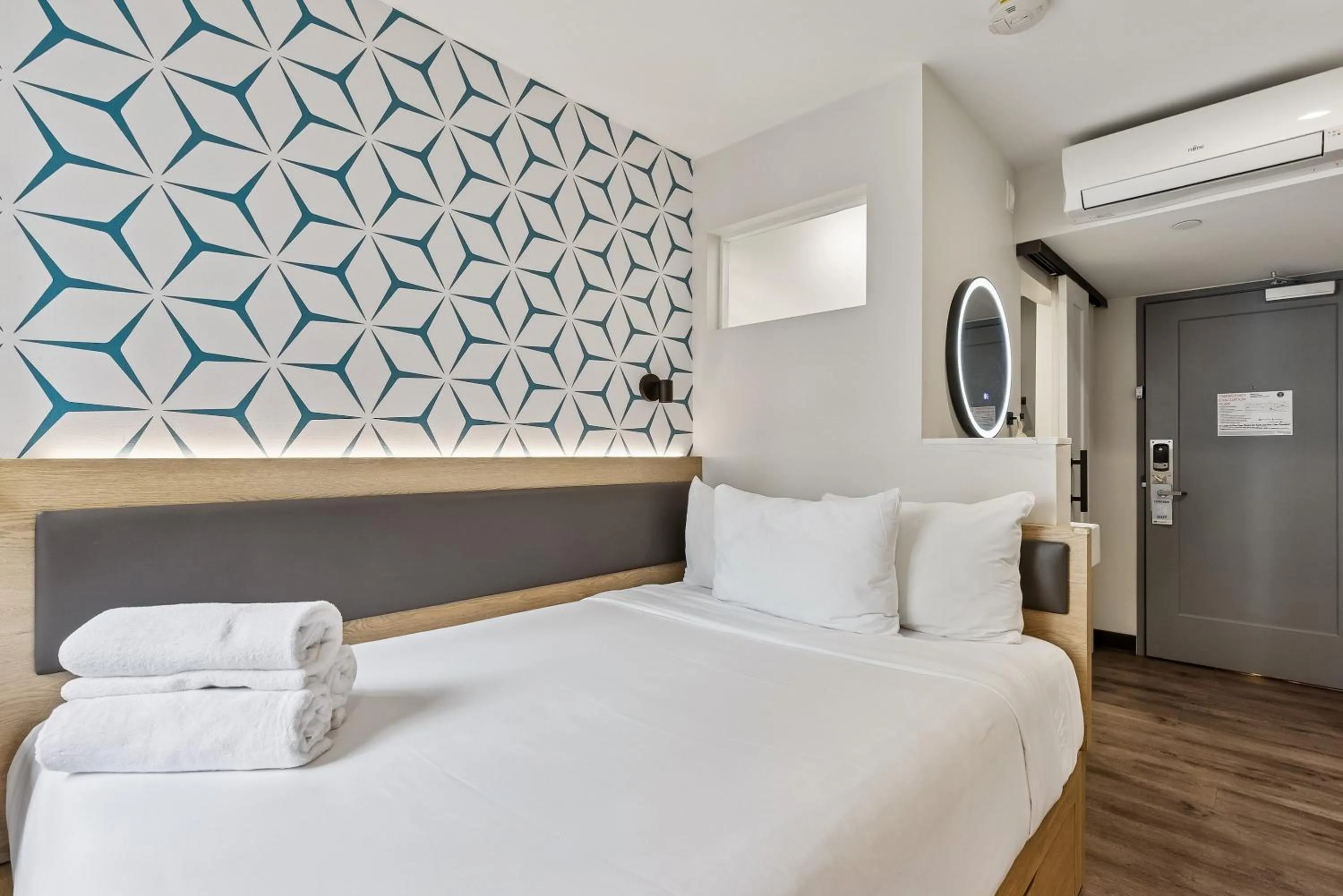 Bed in Kasa Niche Hotel Redwood City