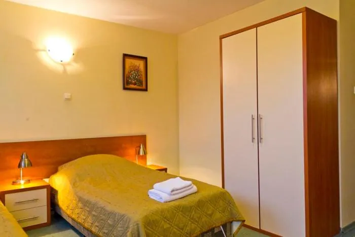 Photo of the whole room, Bed in Pod Szczęśliwą Gwiazdą