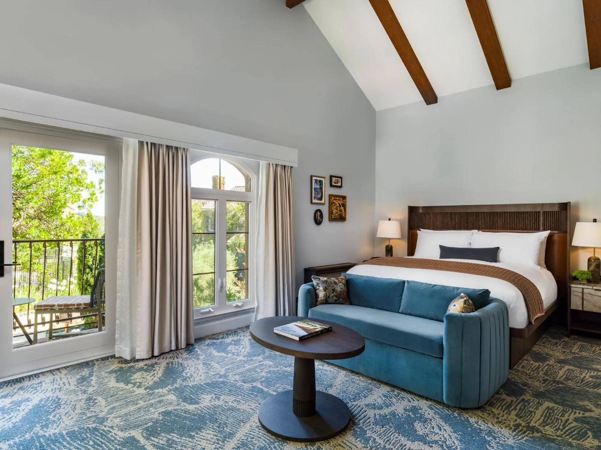 Bed in Vinarosa Resort & Spa