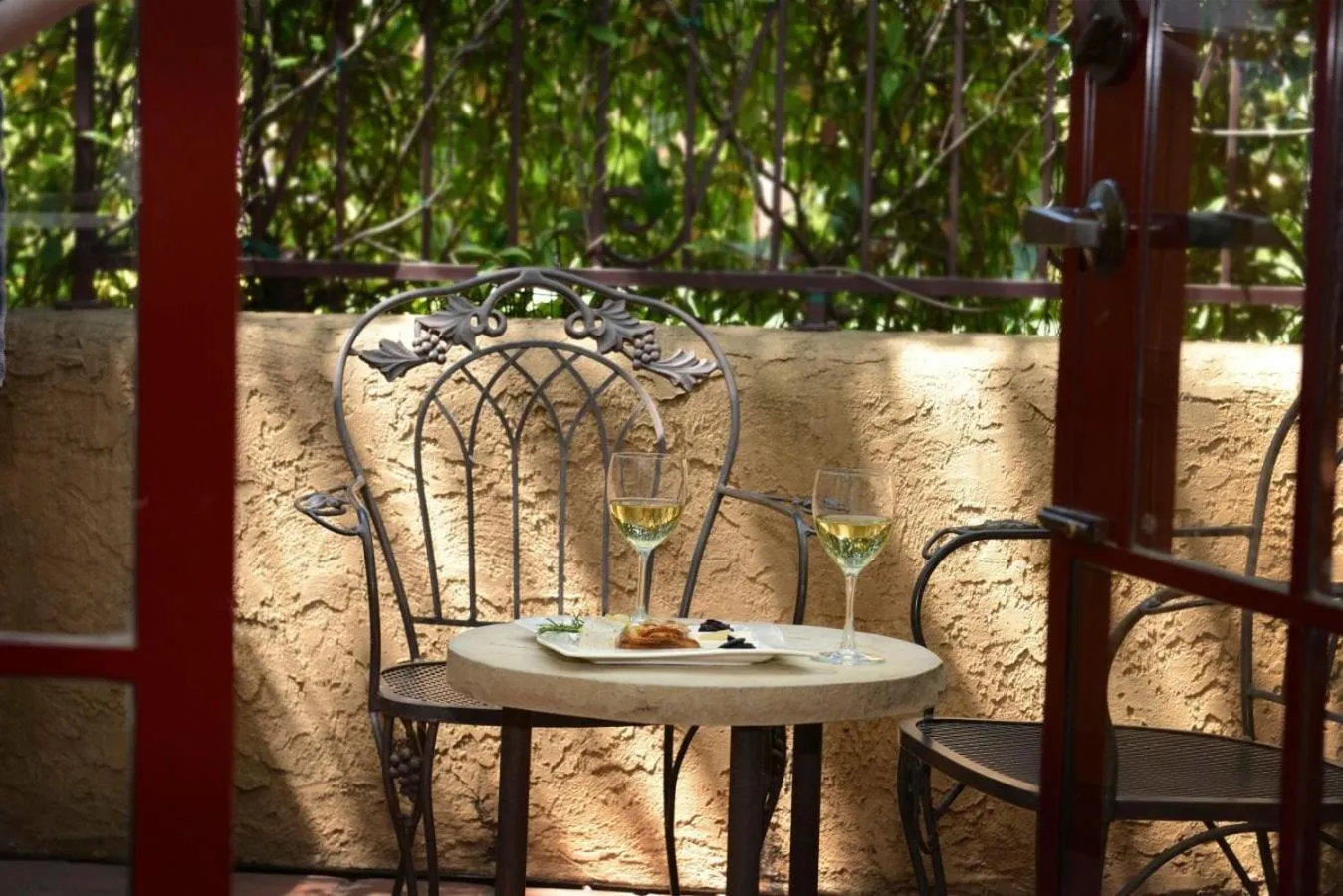 Patio in Vinarosa Resort & Spa