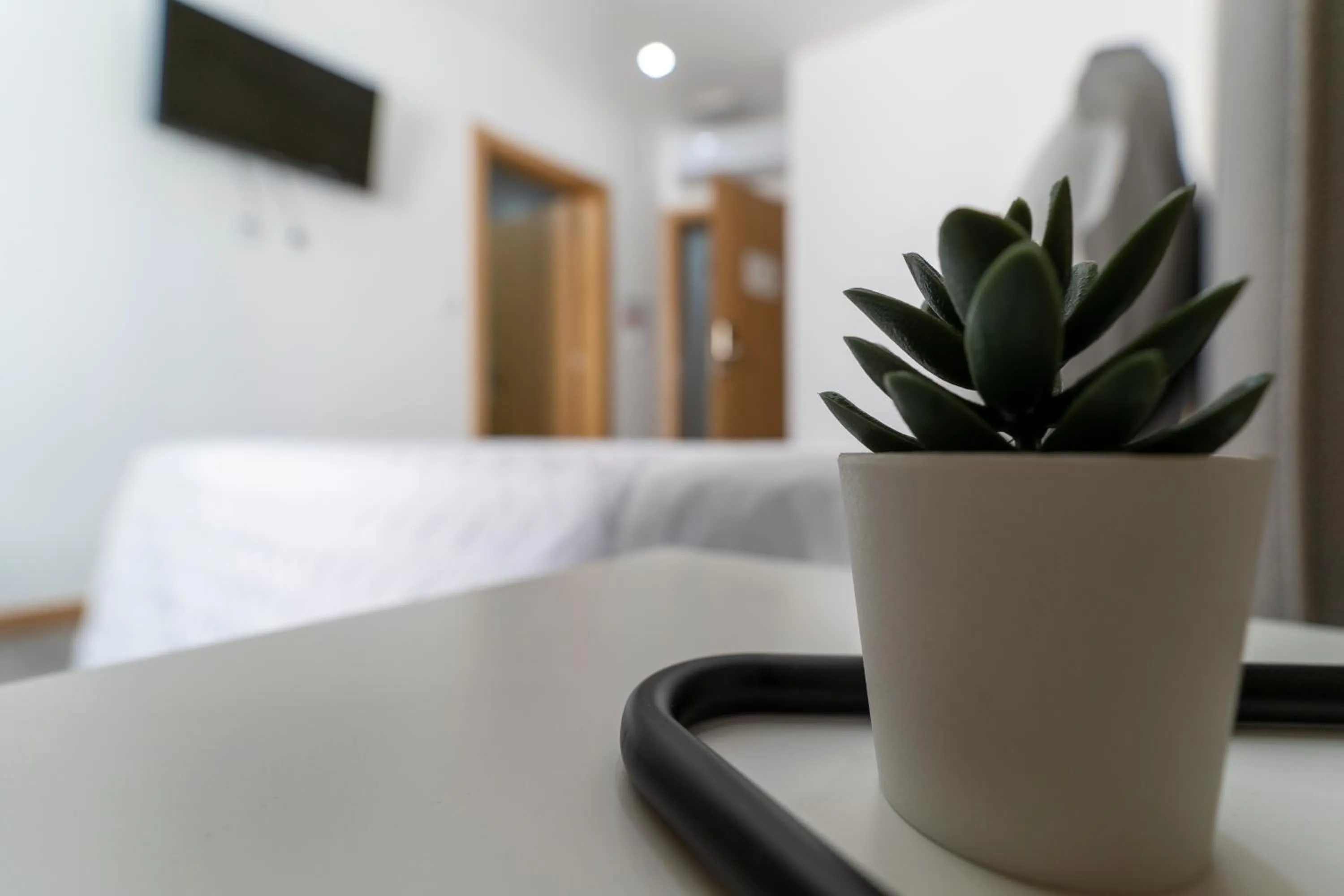 Bedroom in ALOJAMENTO GIRASSOL - Guest House - Quarto com casa de banho privativa