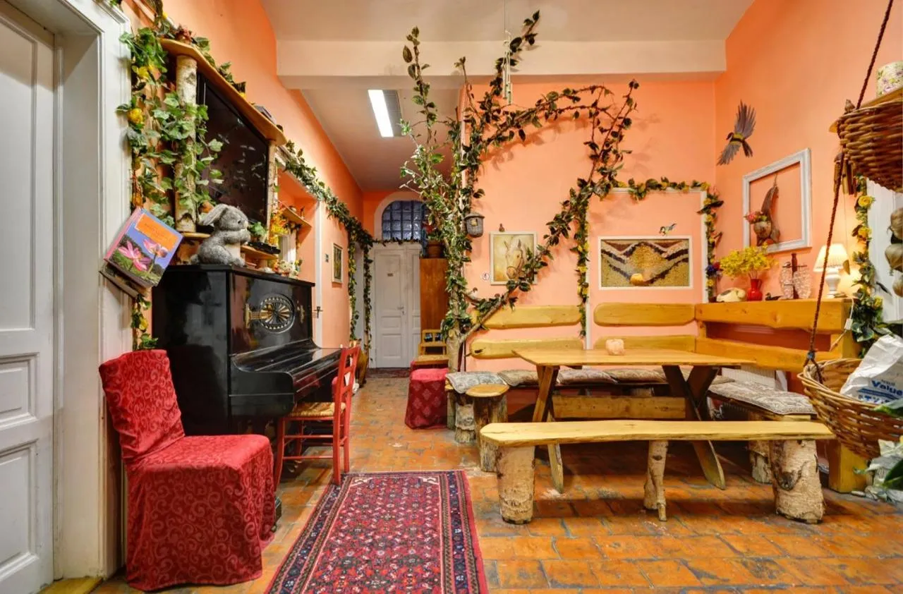 Communal lounge/ TV room in ARTHARMONY Pension & Hostel