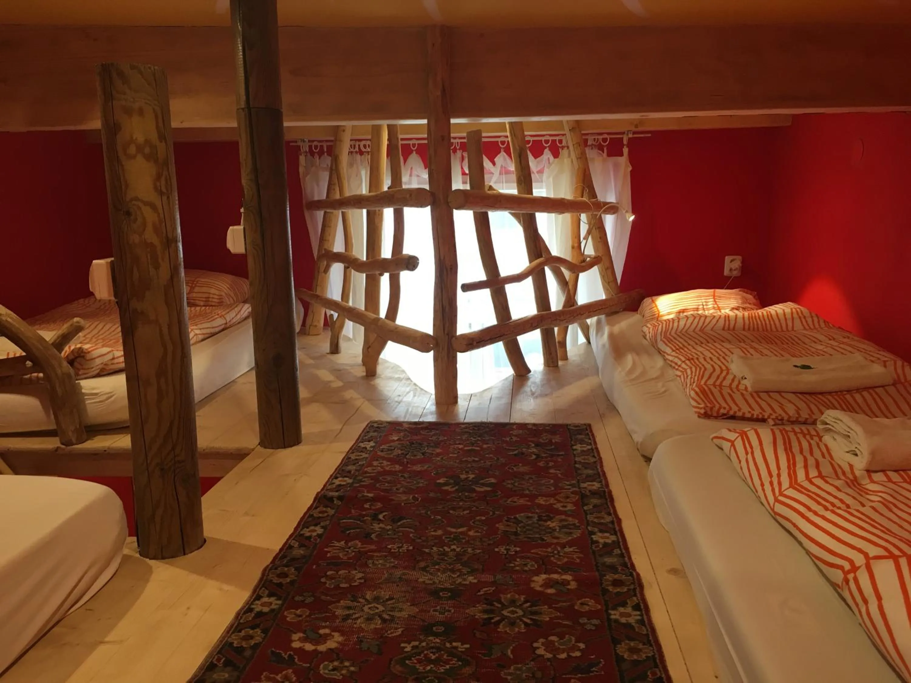 Photo of the whole room, Bed in ARTHARMONY Pension & Hostel