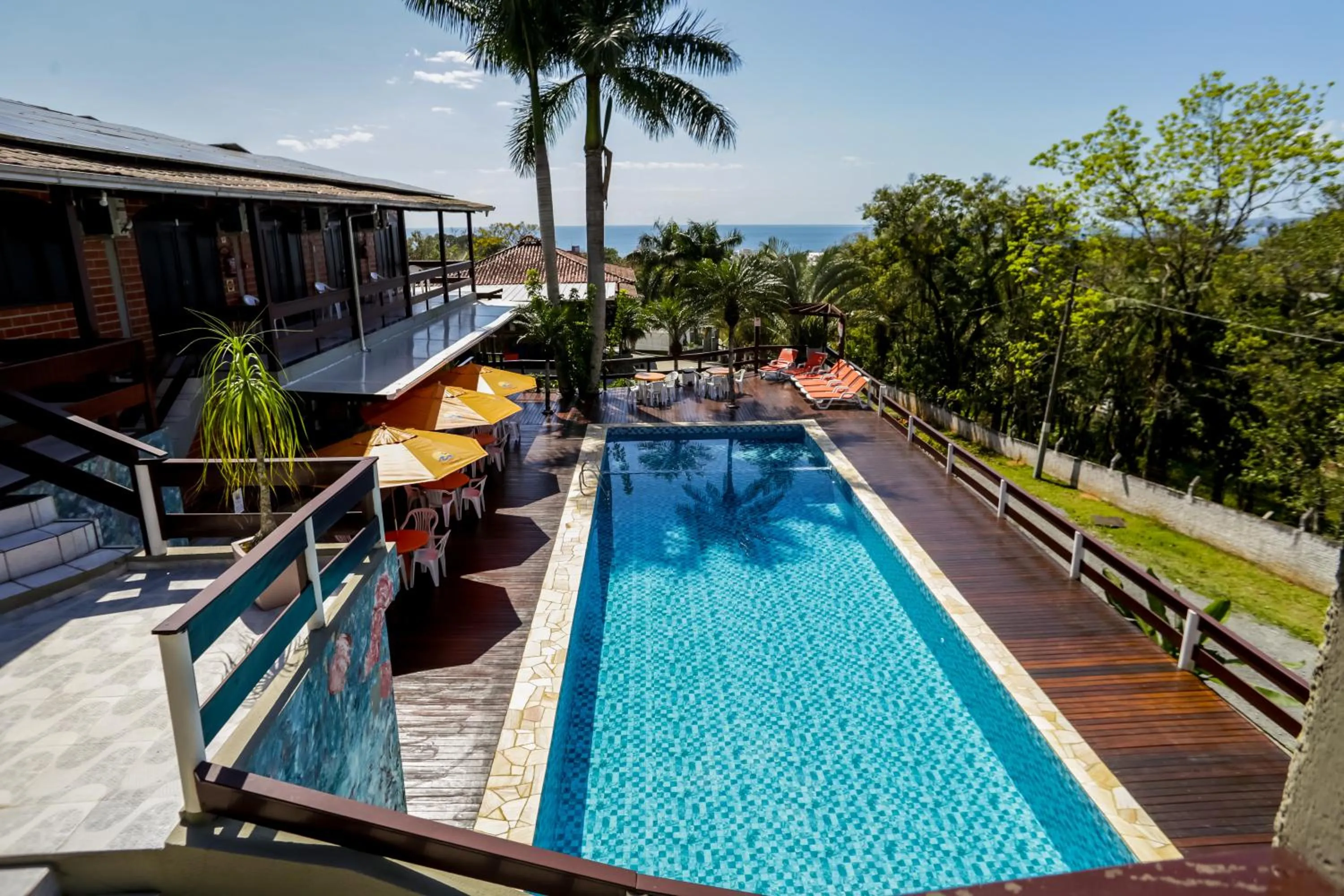 Swimming pool in Pousada Magnus